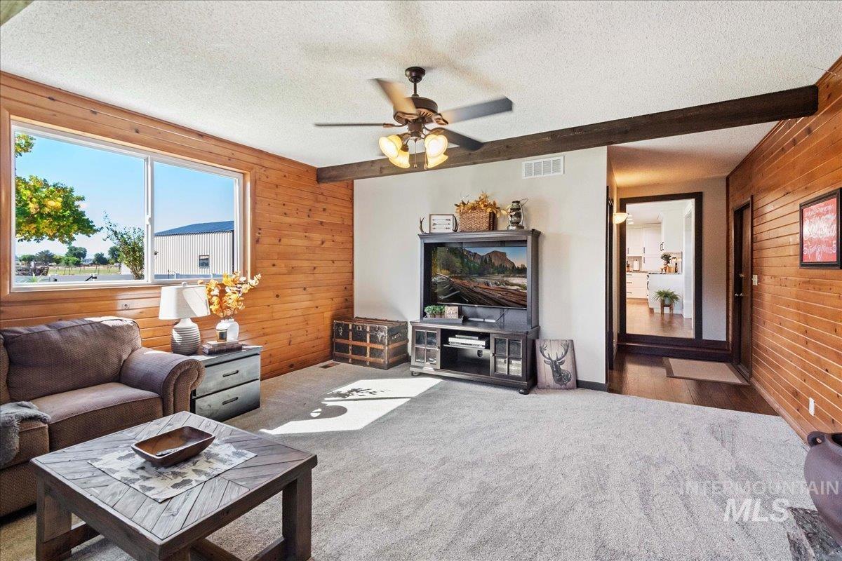 11851 Hensen Dr, Nampa, Idaho 83651-8202, 5 Bedrooms, 2 Bathrooms, Residential For Sale, Price $749,900, 98962258