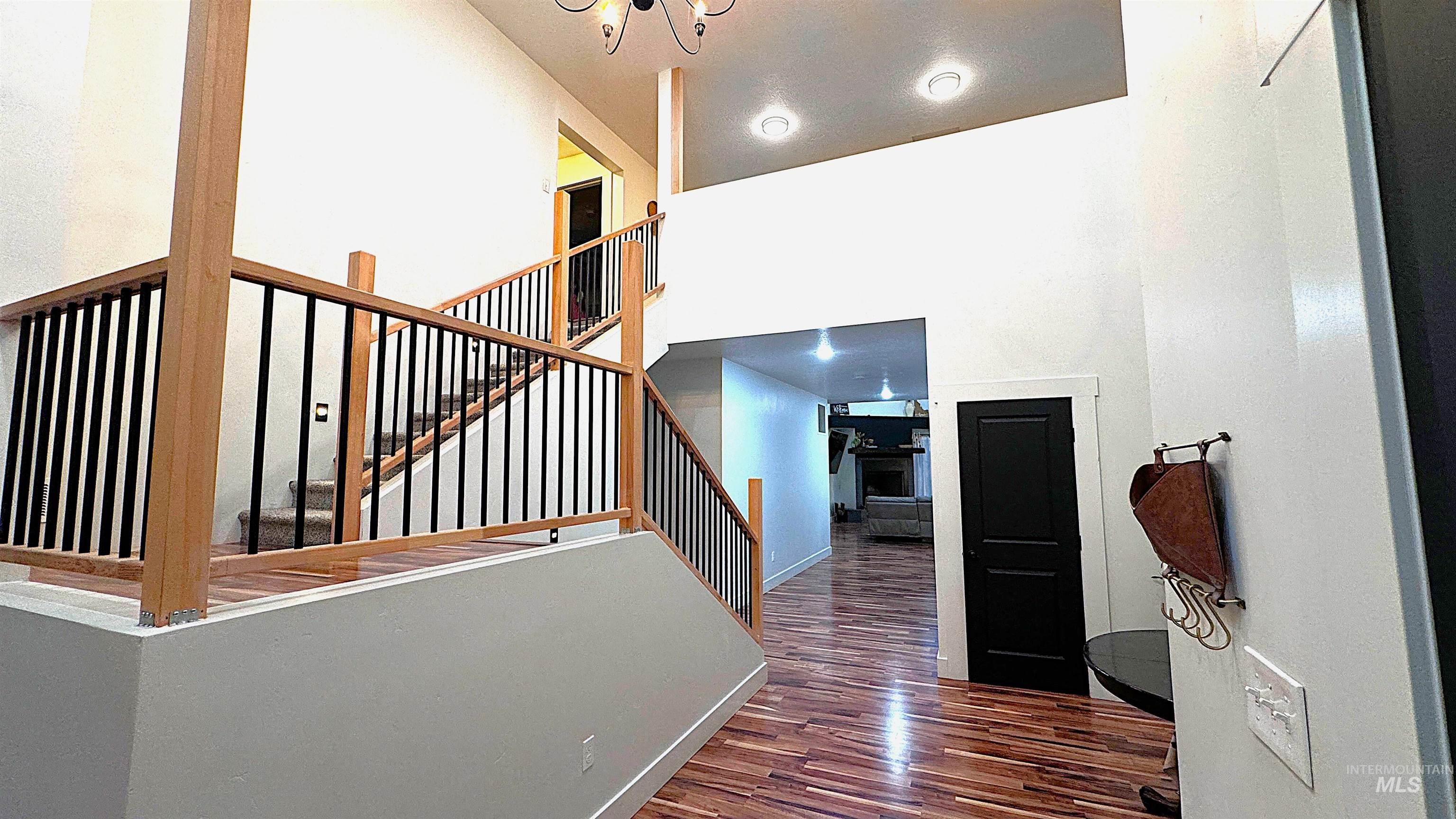 6141 E Toon Ln, Kuna, Idaho 83634, 7 Bedrooms, 5 Bathrooms, Residential For Sale, Price $995,000, 98962281