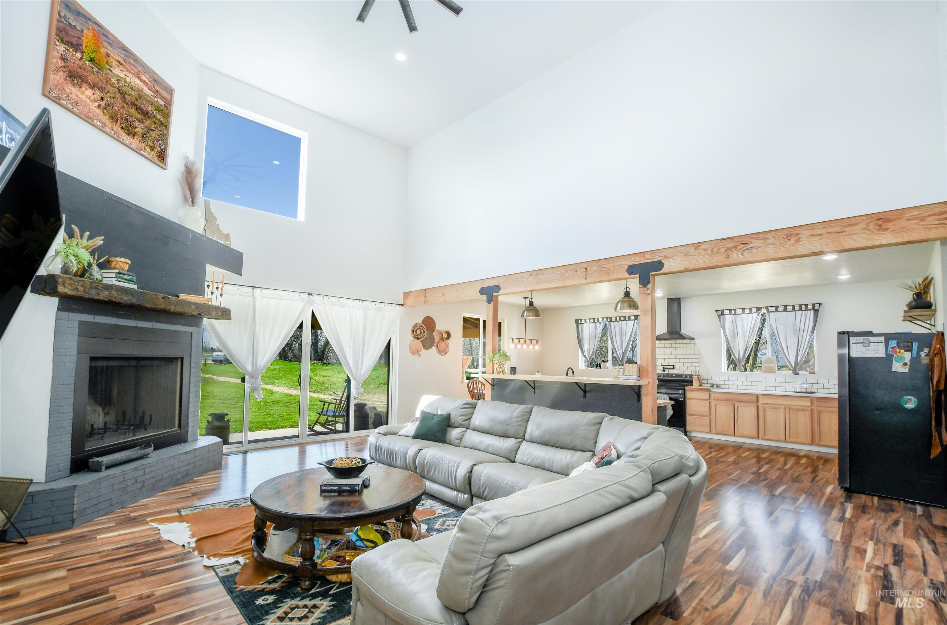 6141 E Toon Ln, Kuna, Idaho 83634, 7 Bedrooms, 5 Bathrooms, Residential For Sale, Price $995,000, 98962281