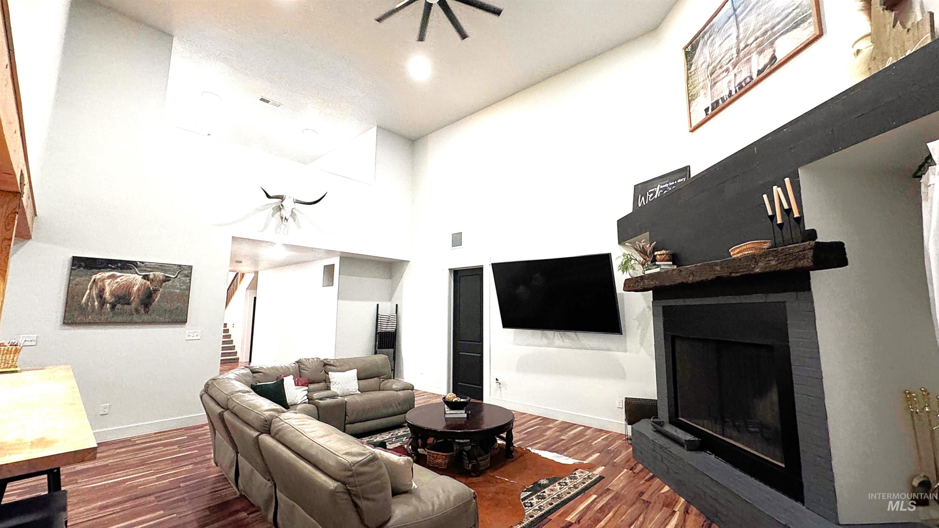6141 E Toon Ln, Kuna, Idaho 83634, 7 Bedrooms, 5 Bathrooms, Residential For Sale, Price $995,000, 98962281