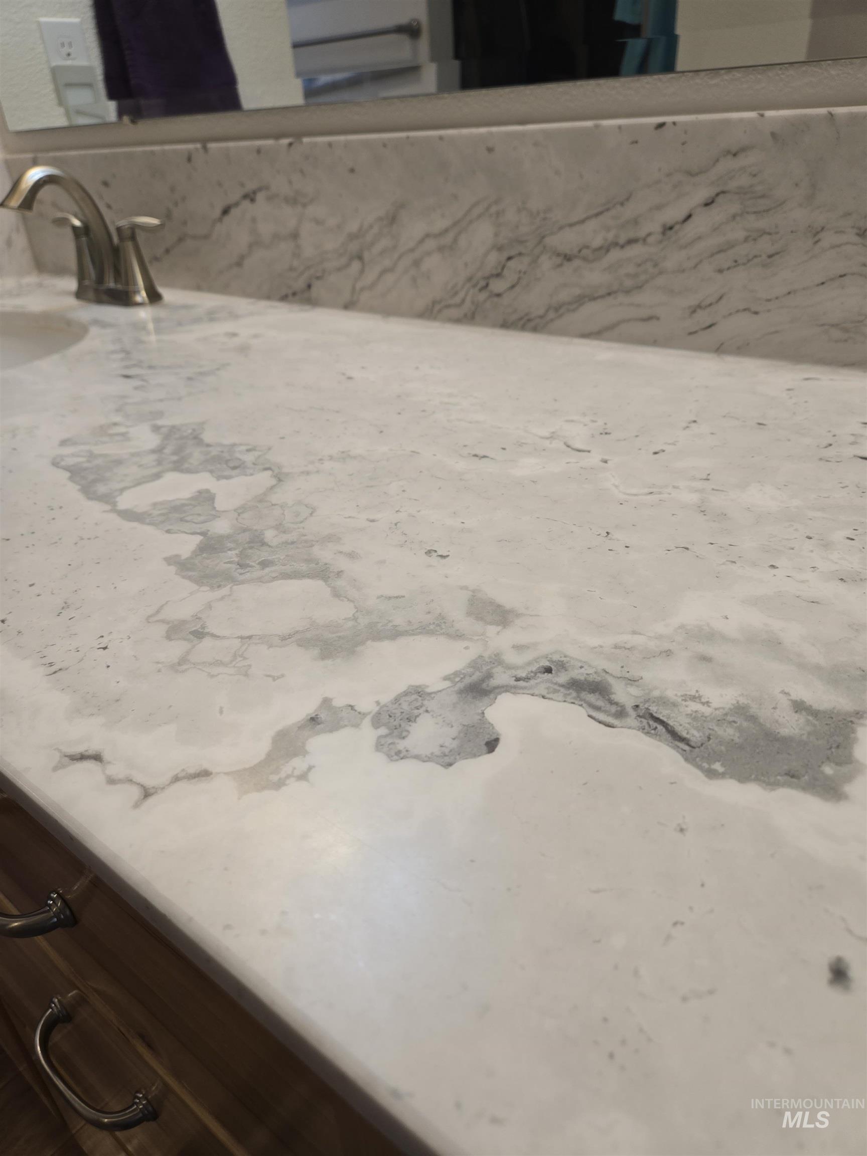 Detailed view of vanity