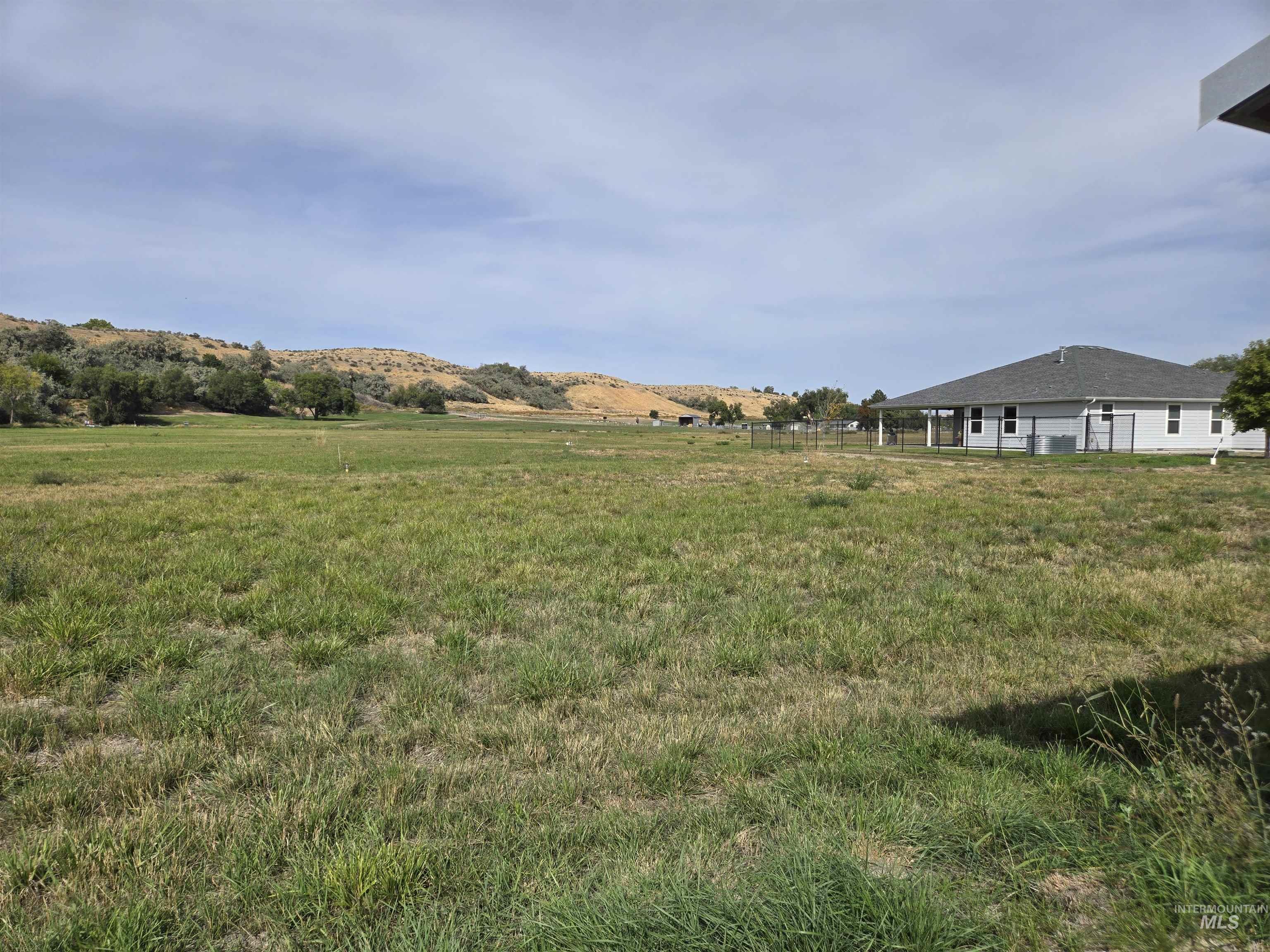 Acreage has irrigation, pumps and main line.