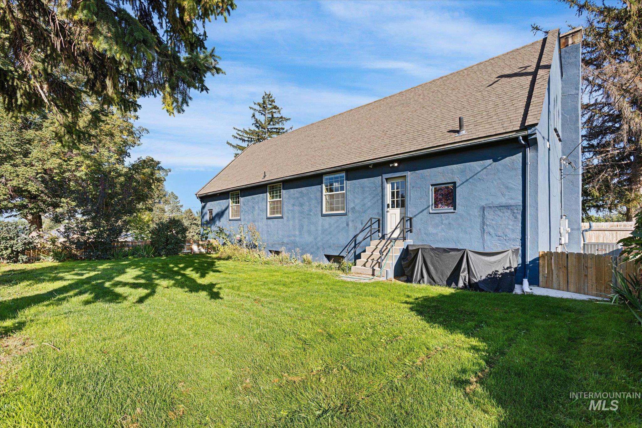 712 N 4th Street, Parma, Idaho 83660, 5 Bedrooms, 2 Bathrooms, Residential For Sale, Price $550,000, 98962286