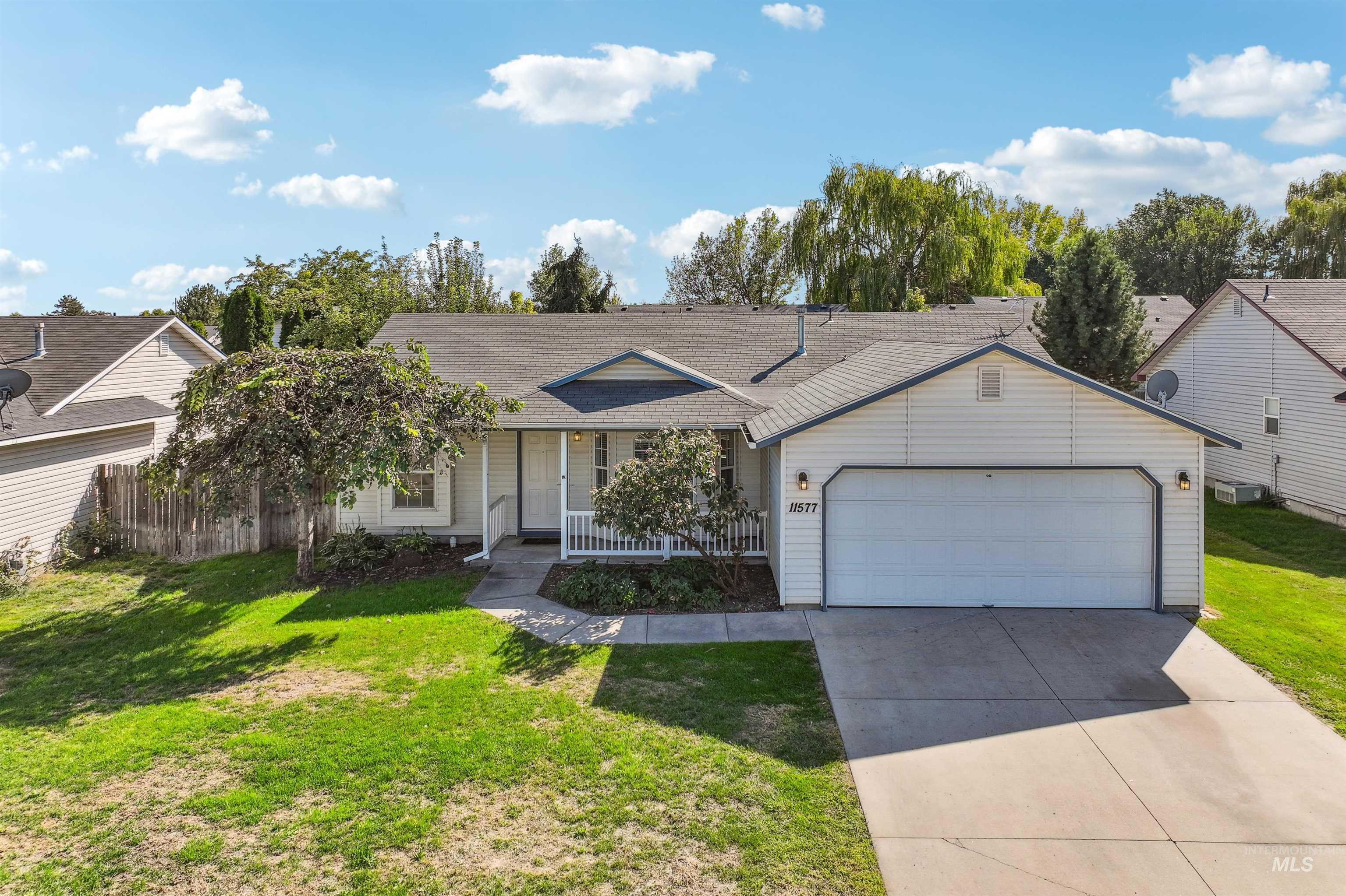 11577 Mount Hood, Nampa, Idaho 83651, 3 Bedrooms, 2 Bathrooms, Residential For Sale, Price $385,000, 98962289