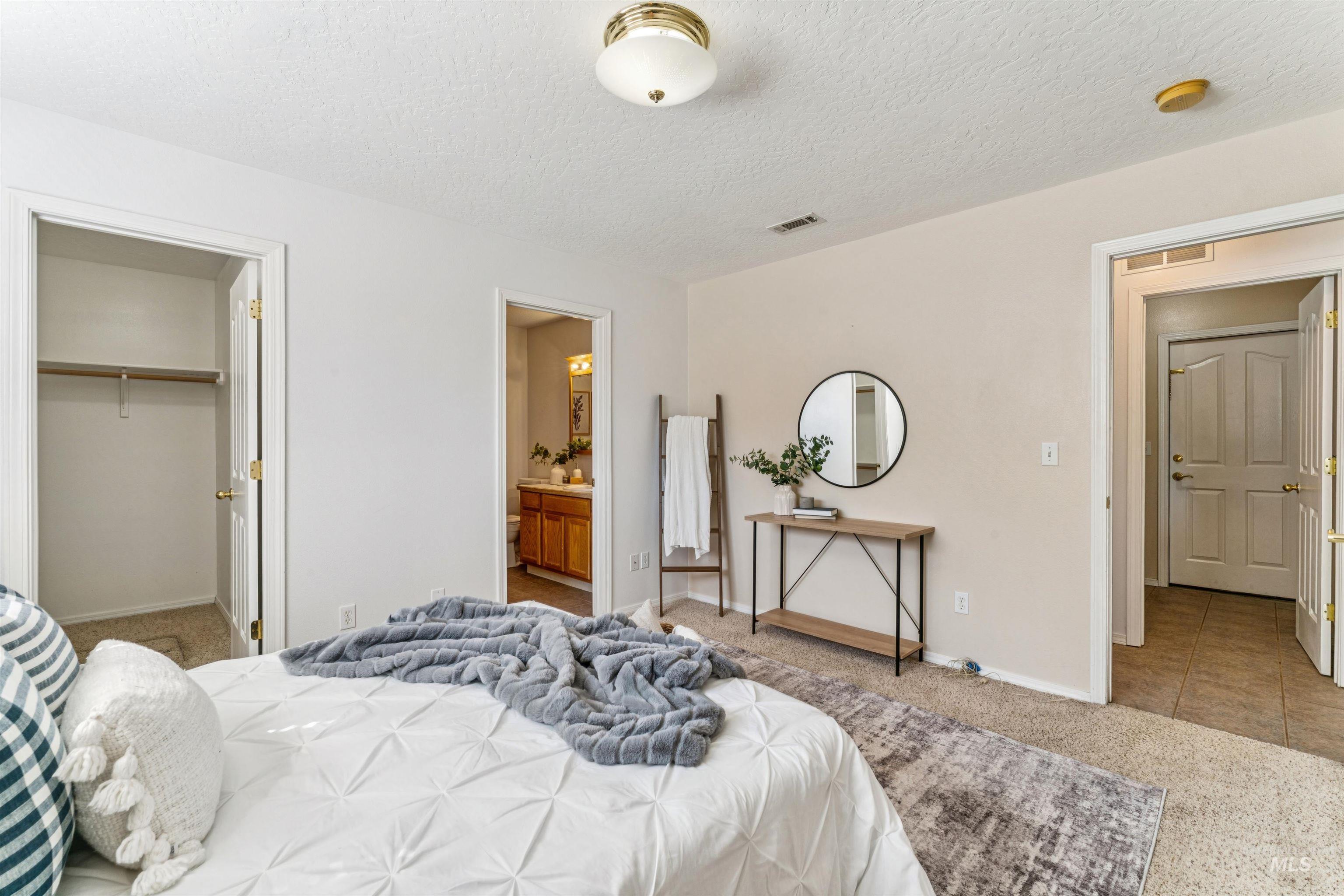 11577 Mount Hood, Nampa, Idaho 83651, 3 Bedrooms, 2 Bathrooms, Residential For Sale, Price $385,000, 98962289