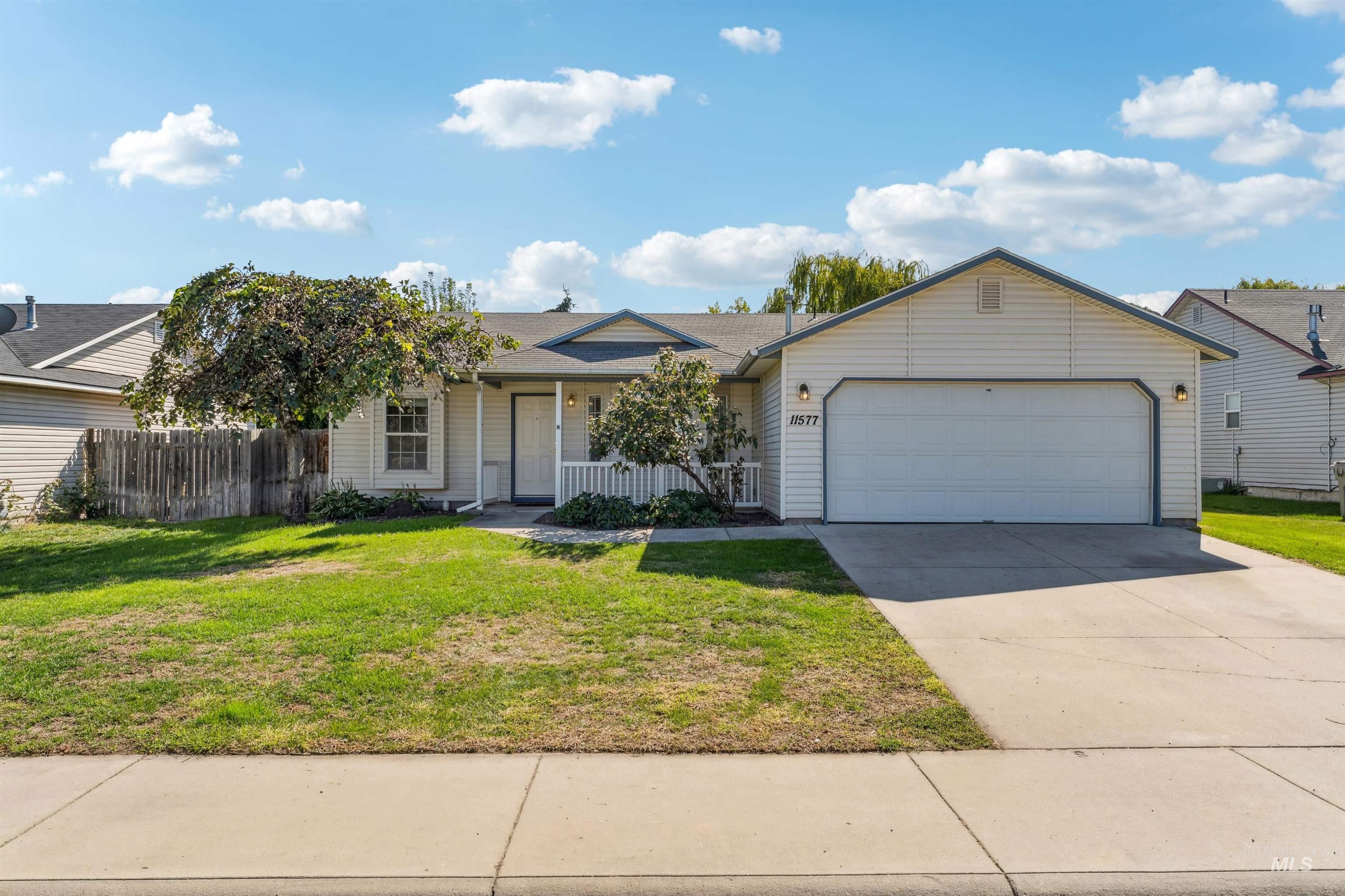 11577 Mount Hood, Nampa, Idaho 83651, 3 Bedrooms, 2 Bathrooms, Residential For Sale, Price $385,000, 98962289