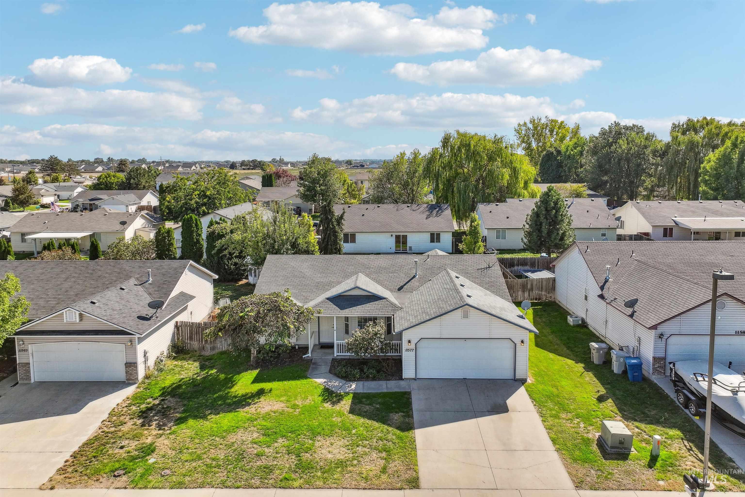 11577 Mount Hood, Nampa, Idaho 83651, 3 Bedrooms, 2 Bathrooms, Residential For Sale, Price $385,000, 98962289