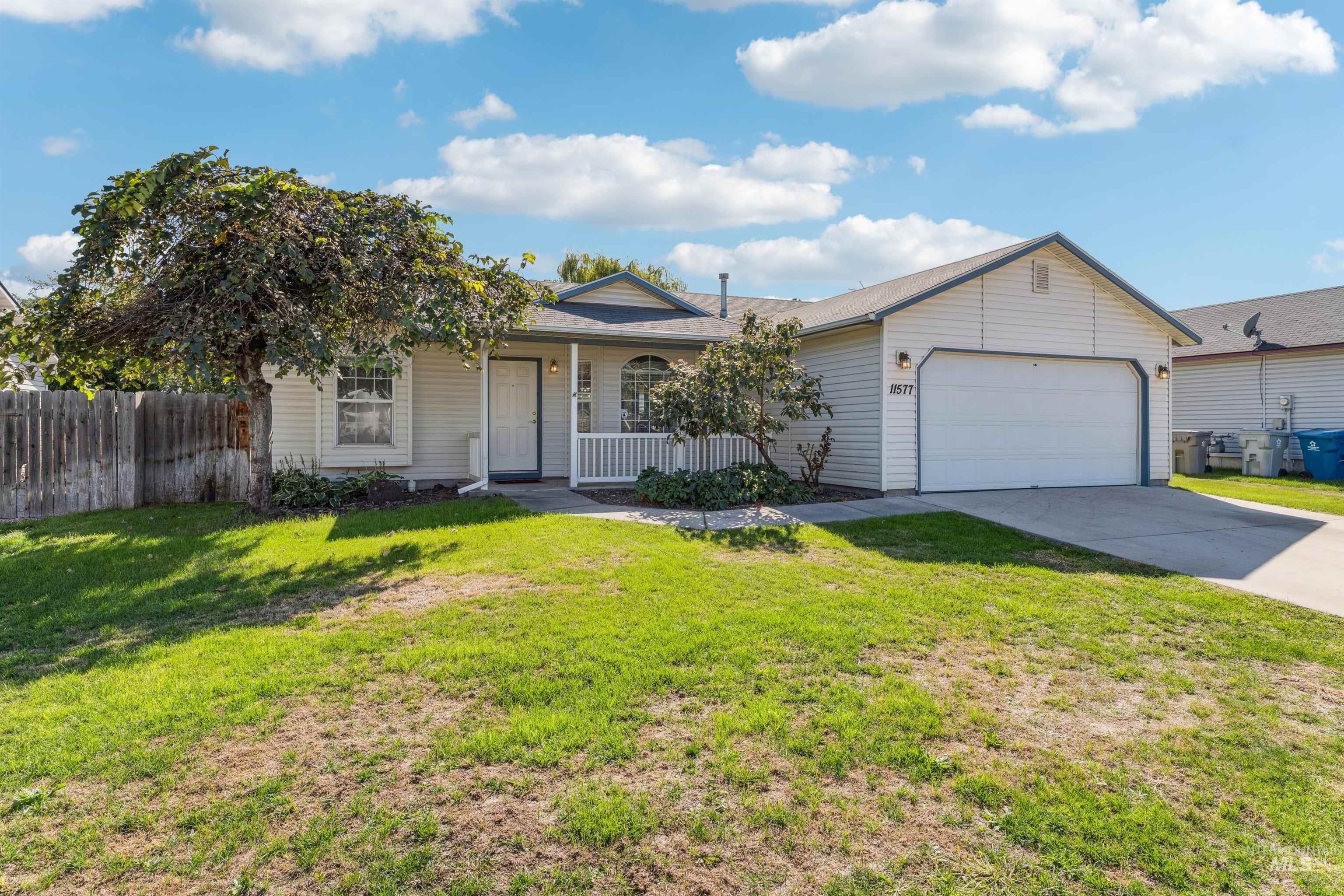 11577 Mount Hood, Nampa, Idaho 83651, 3 Bedrooms, 2 Bathrooms, Residential For Sale, Price $385,000, 98962289