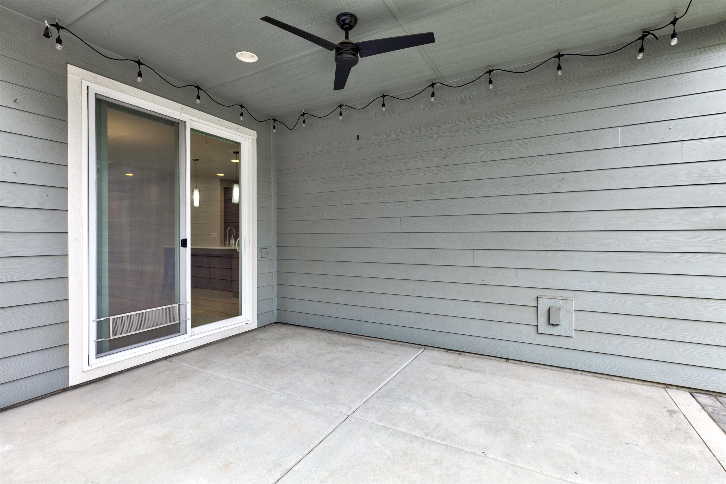 172 W Pavilion Ln, Meridian, Idaho 83646, 2 Bedrooms, 2 Bathrooms, Residential For Sale, Price $599,900, 98962293