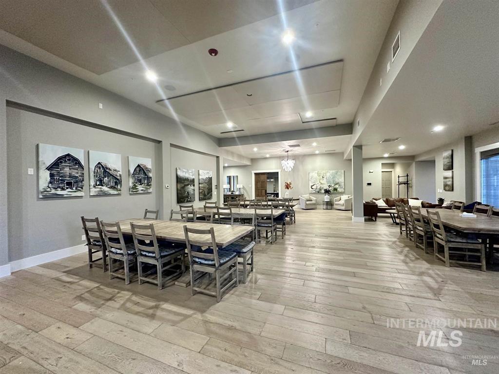 172 W Pavilion Ln, Meridian, Idaho 83646, 2 Bedrooms, 2 Bathrooms, Residential For Sale, Price $599,900, 98962293