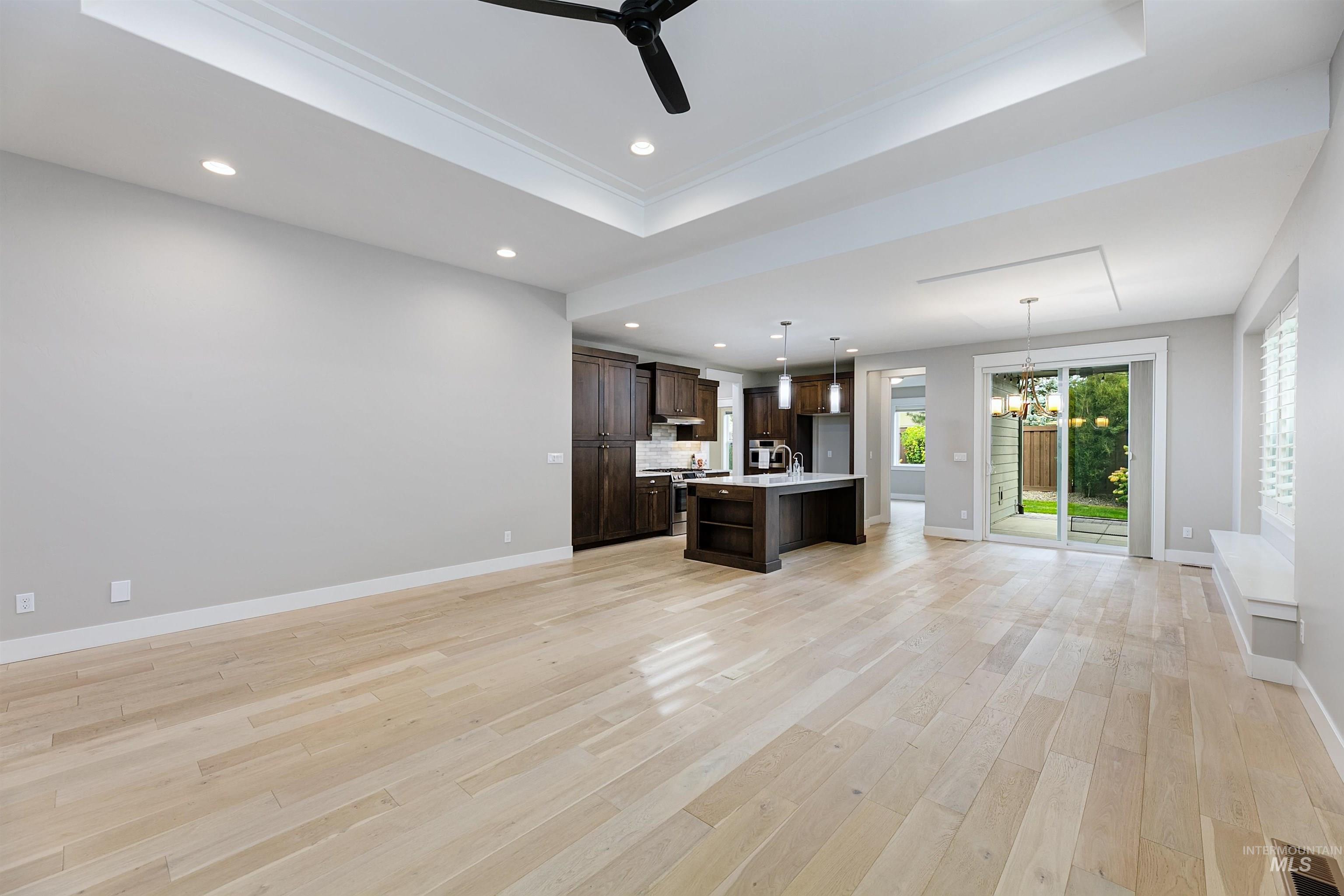 172 W Pavilion Ln, Meridian, Idaho 83646, 2 Bedrooms, 2 Bathrooms, Residential For Sale, Price $599,900, 98962293