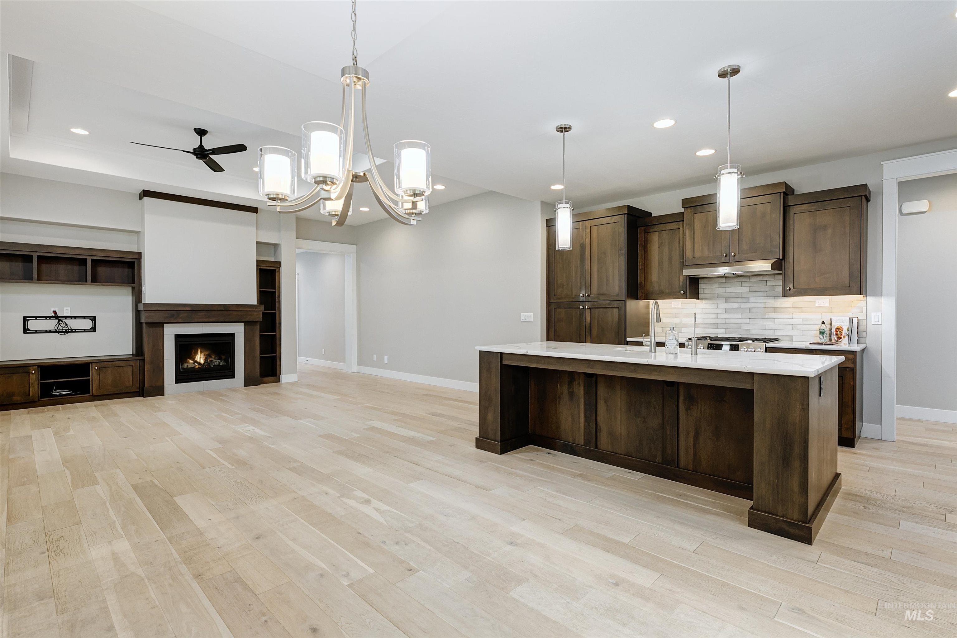172 W Pavilion Ln, Meridian, Idaho 83646, 2 Bedrooms, 2 Bathrooms, Residential For Sale, Price $599,900, 98962293