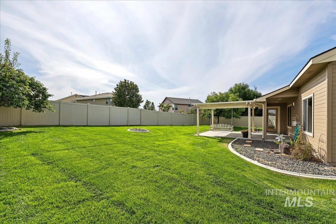 1914 S Sandcrest Way, Nampa, Idaho 83686-9679, 3 Bedrooms, 2 Bathrooms, Residential For Sale, Price $415,000, 98962307