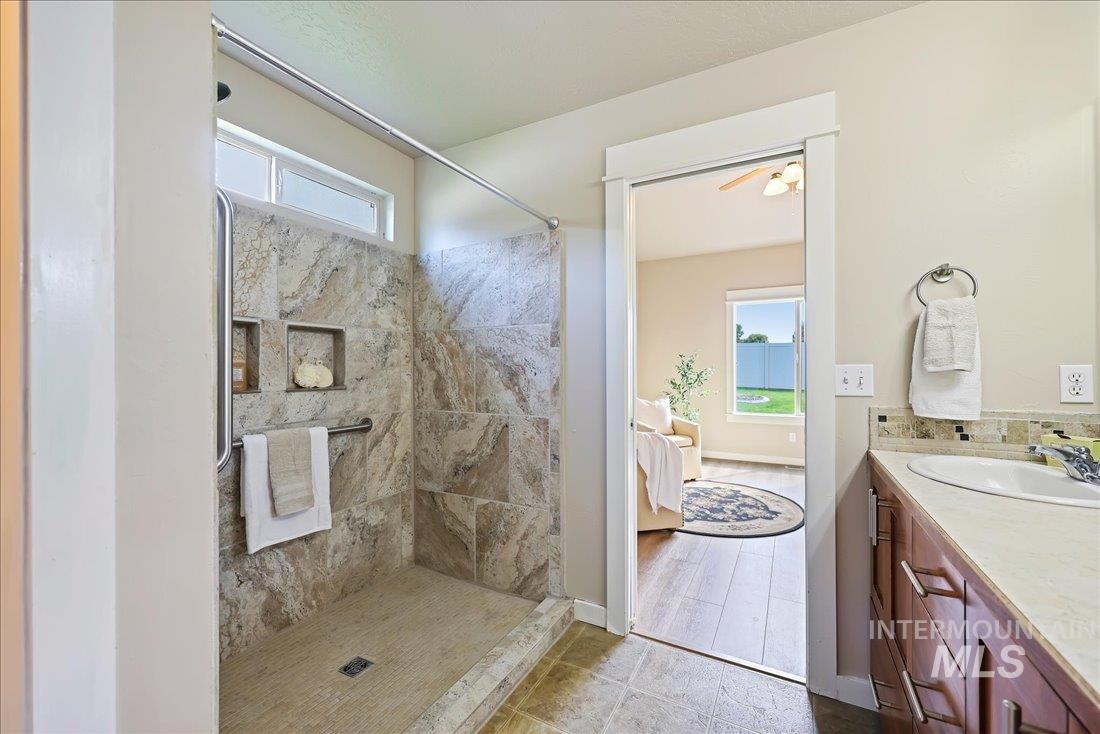 1914 S Sandcrest Way, Nampa, Idaho 83686-9679, 3 Bedrooms, 2 Bathrooms, Residential For Sale, Price $415,000, 98962307