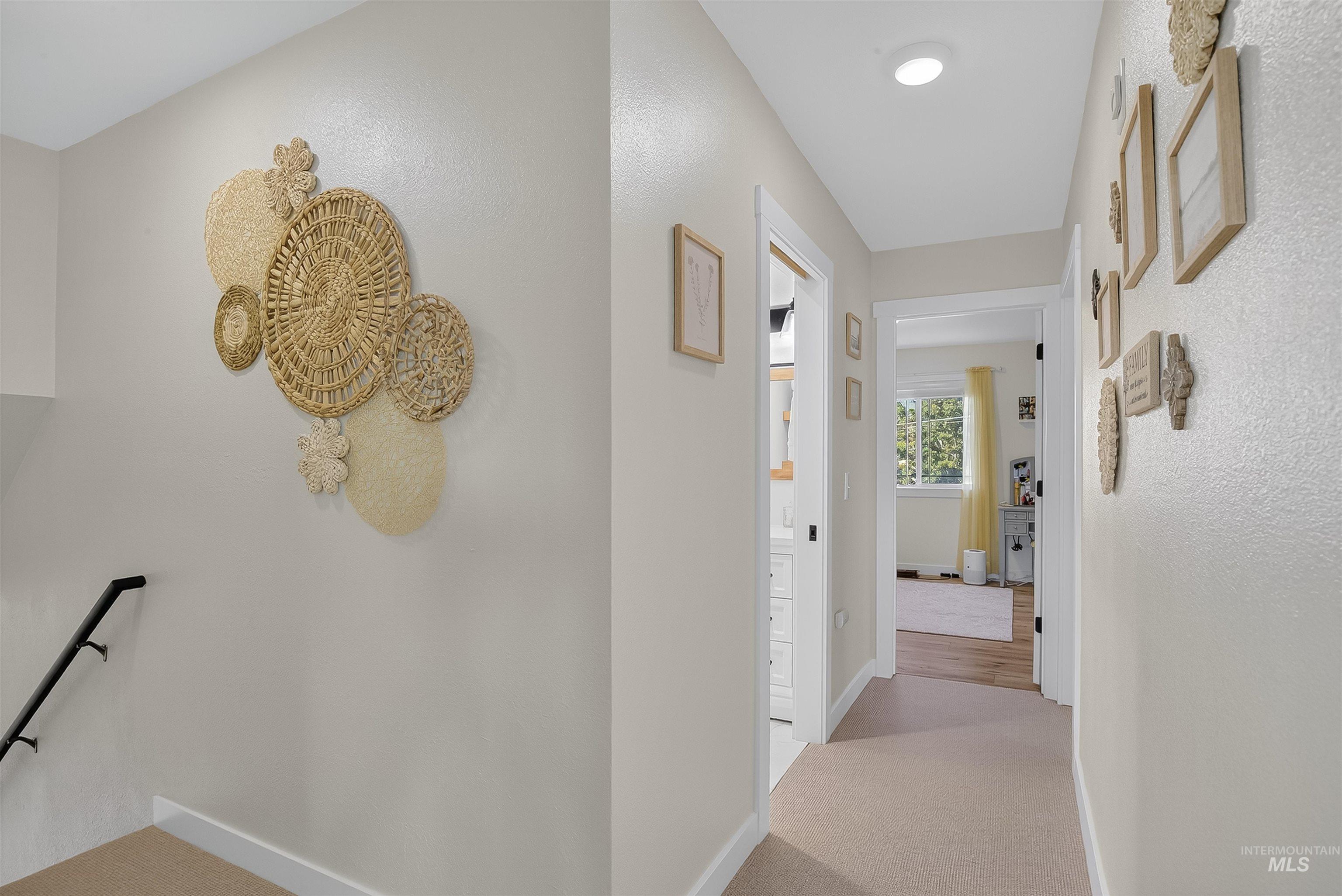 2335 Valleyview Ct., Clarkston, Washington 99403, 3 Bedrooms, 2.5 Bathrooms, Residential For Sale, Price $639,000, 98962321