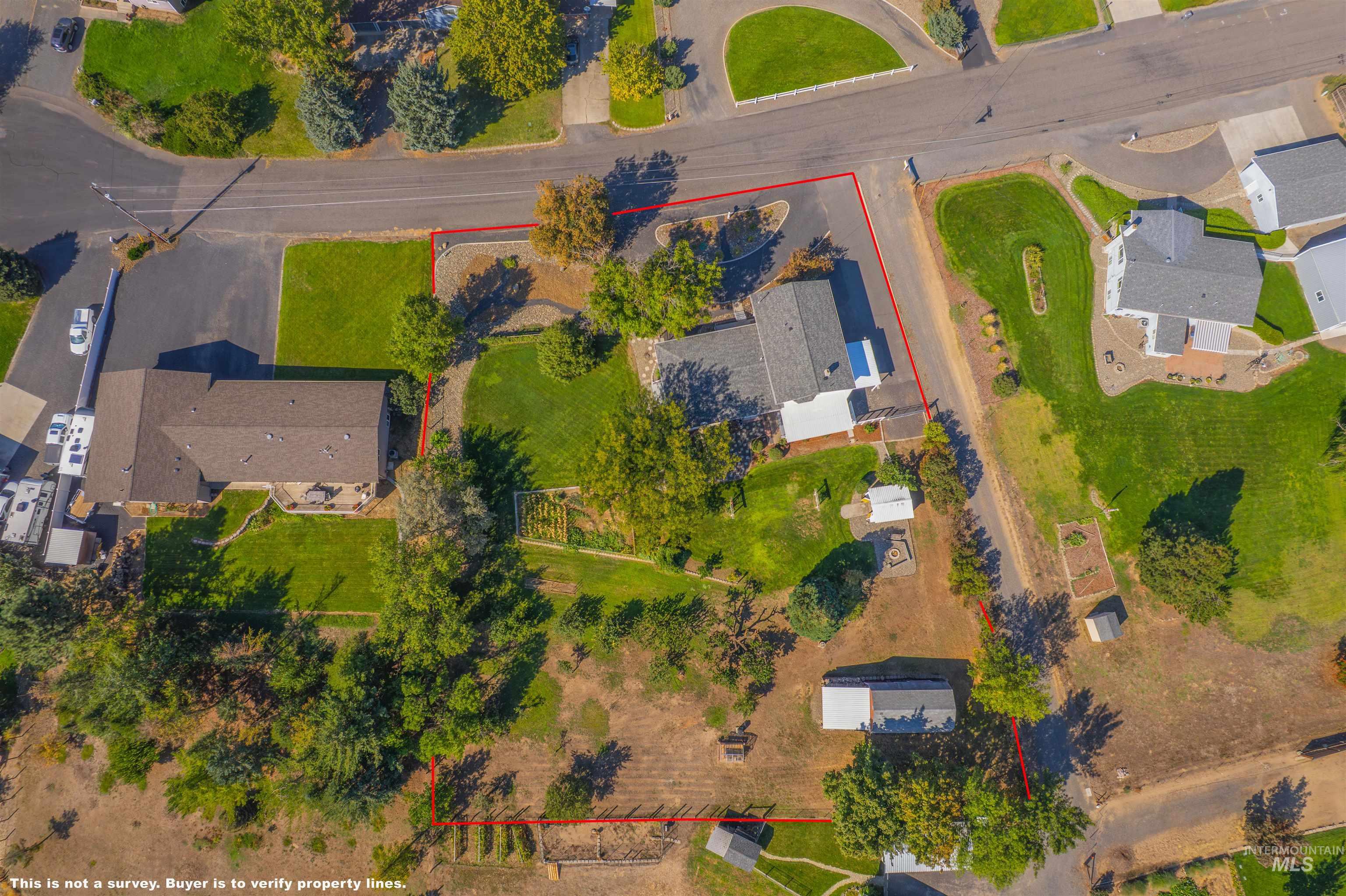 2335 Valleyview Ct., Clarkston, Washington 99403, 3 Bedrooms, 2.5 Bathrooms, Residential For Sale, Price $639,000, 98962321