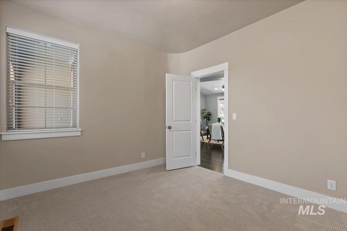 18611 N Silver Tree Way, Eagle, Idaho 83714, 3 Bedrooms, 2.5 Bathrooms, Residential For Sale, Price $749,900, 98962327