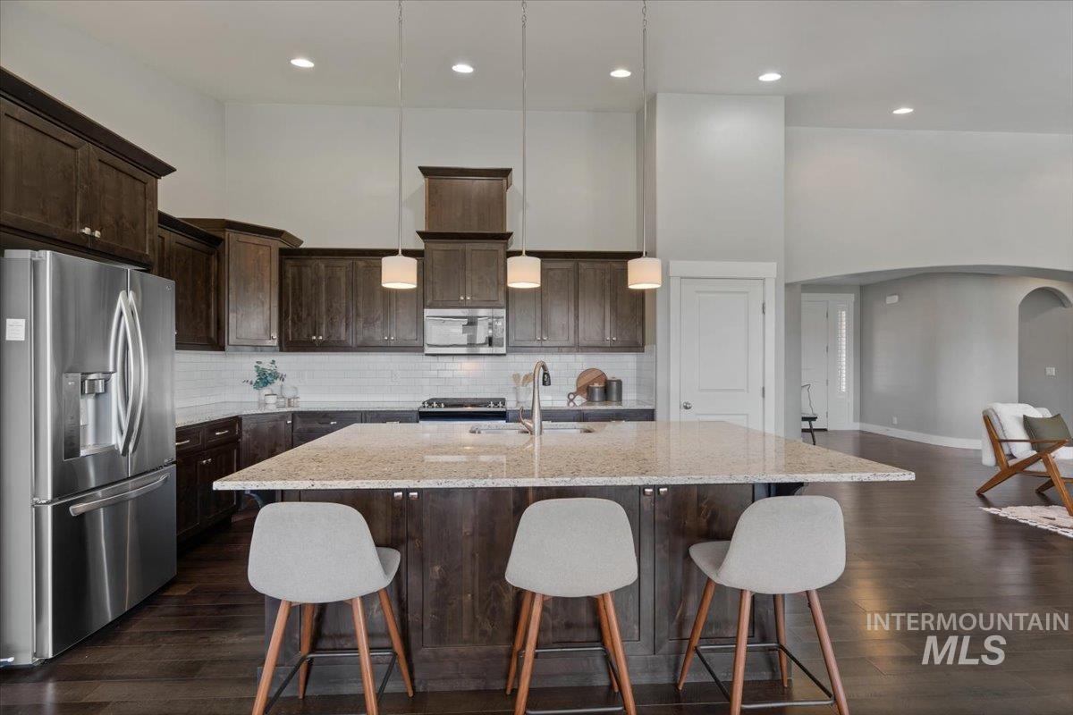 18611 N Silver Tree Way, Eagle, Idaho 83714, 3 Bedrooms, 2.5 Bathrooms, Residential For Sale, Price $749,900, 98962327