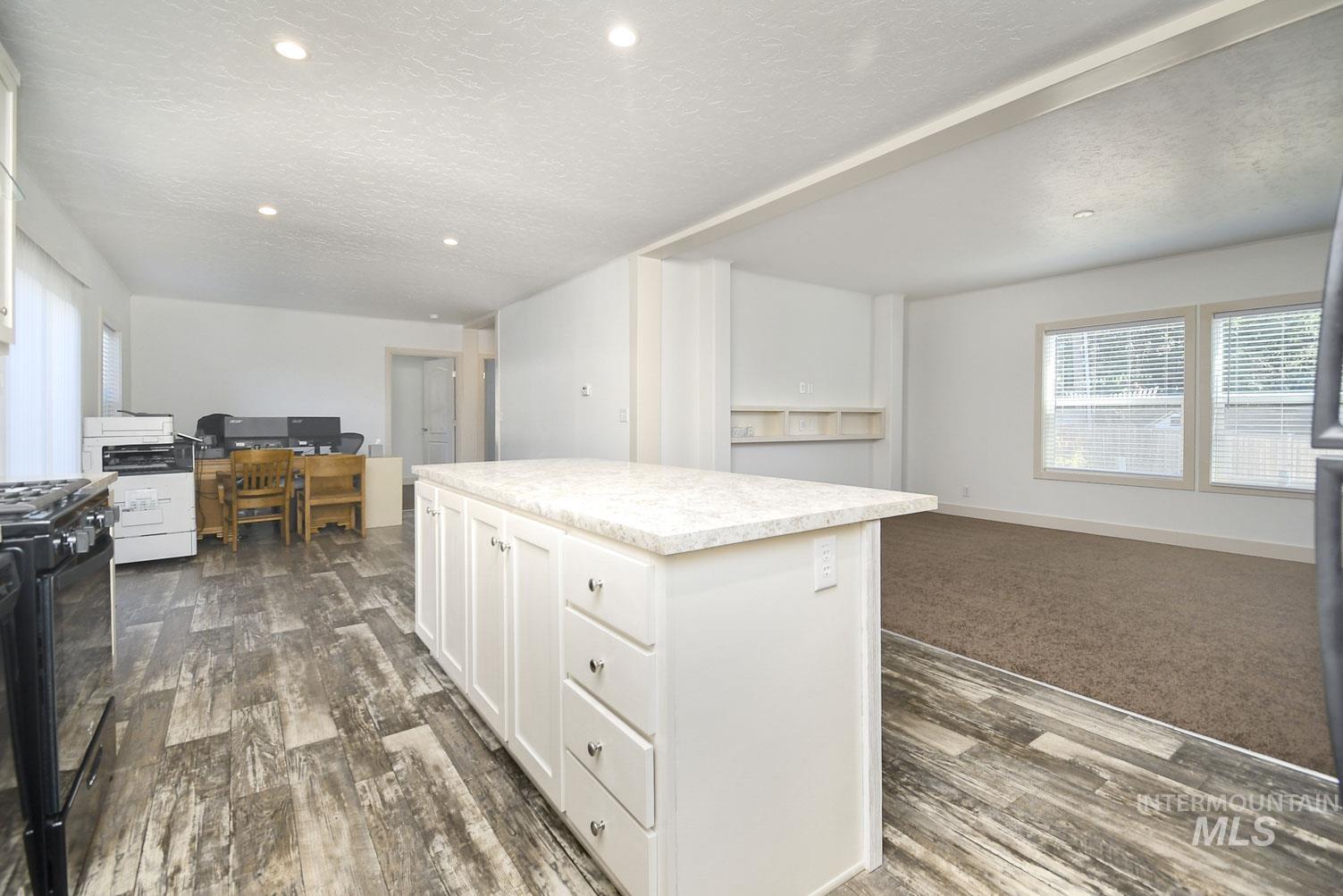 10601 N Horseshoe Bend Rd, Sp #47, Boise, Idaho 83714, 4 Bedrooms, 2 Bathrooms, Residential For Sale, Price $165,000, 98962328