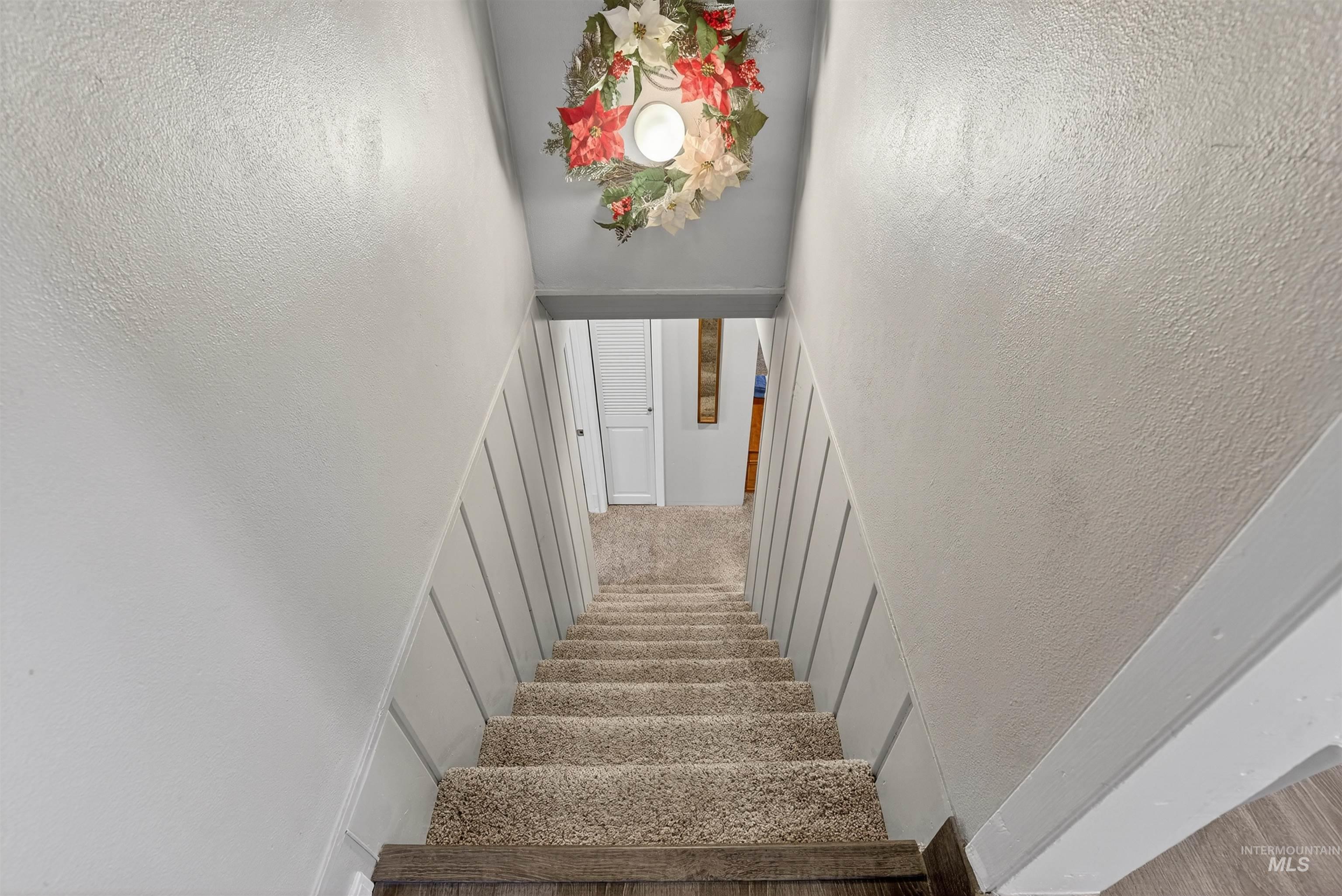 715 8th St, Clarkston, Washington 99403, 3 Bedrooms, 3 Bathrooms, Residential For Sale, Price $360,000, 98962339