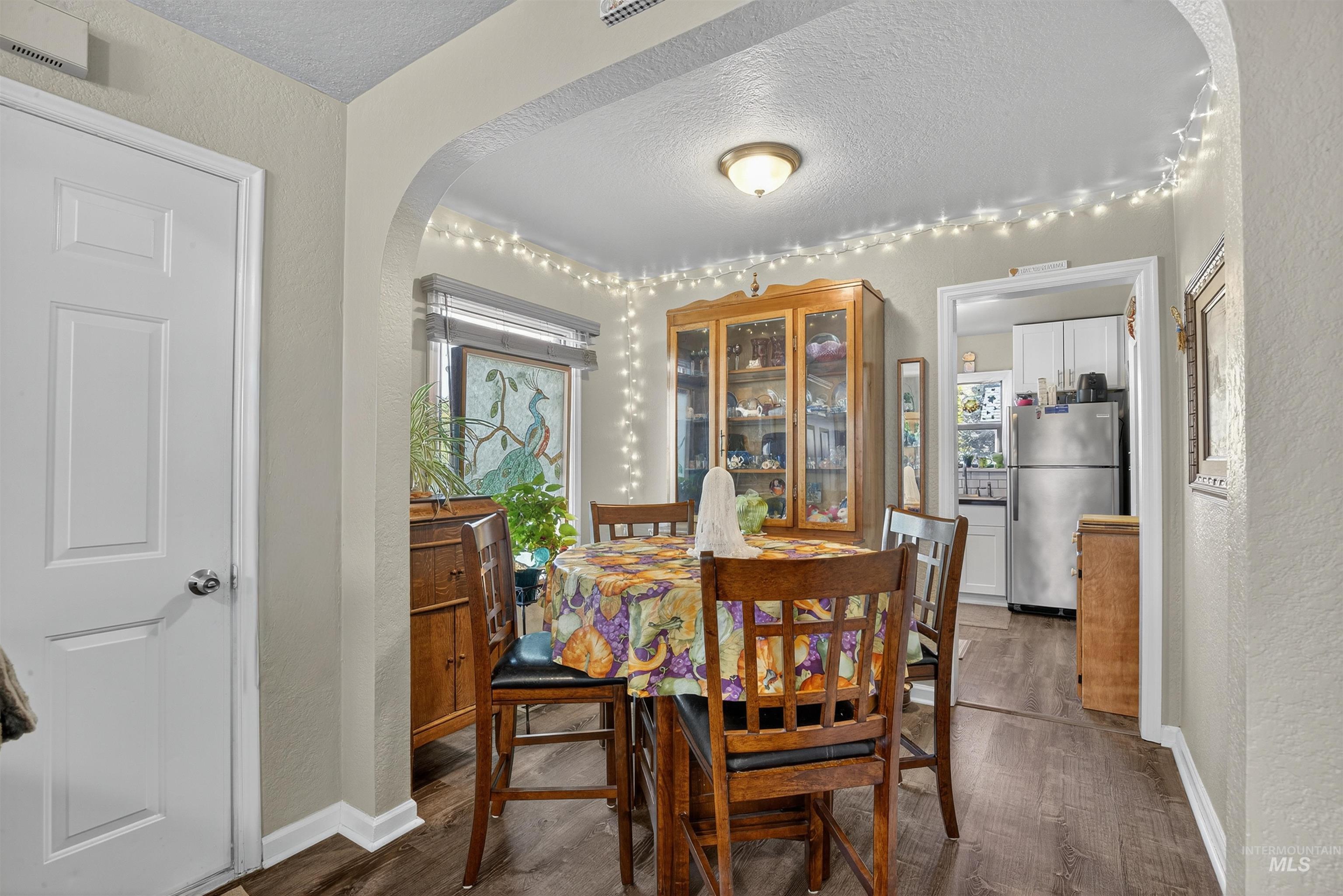715 8th St, Clarkston, Washington 99403, 3 Bedrooms, 3 Bathrooms, Residential For Sale, Price $360,000, 98962339
