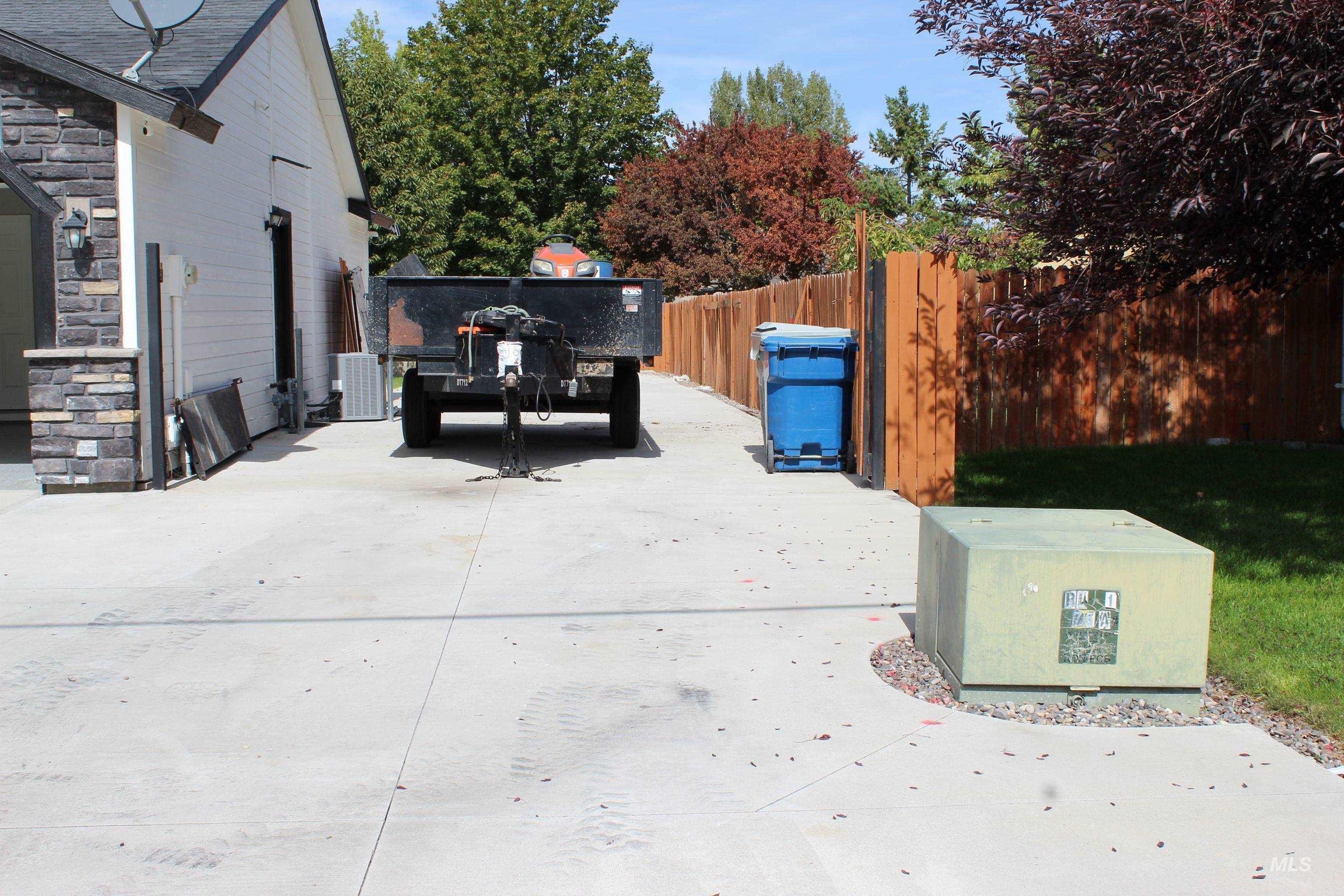 View of parking / parking lot