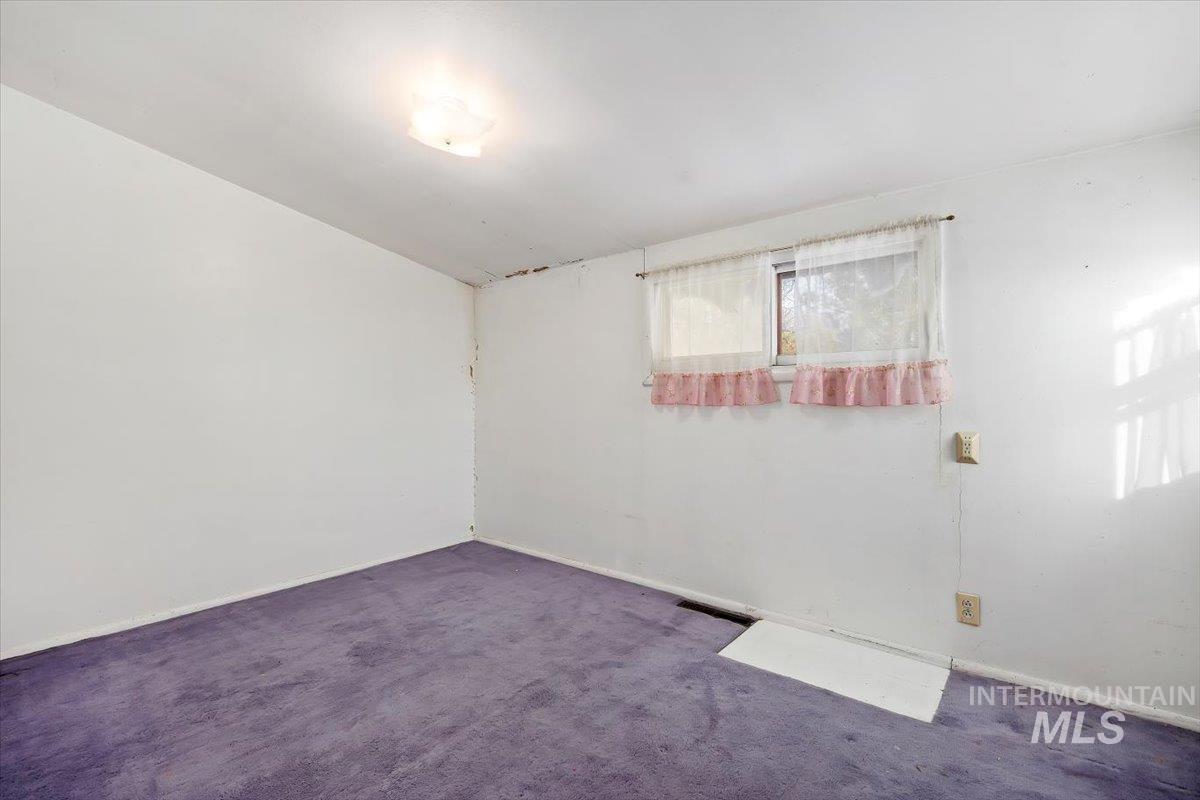 26 E 100 S, Rupert, Idaho 83350, 4 Bedrooms, 2 Bathrooms, Residential For Sale, Price $205,000, 98962341