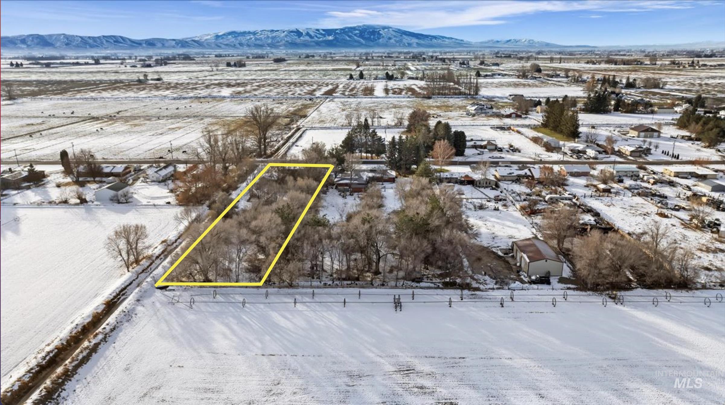 26 E 100 S, Rupert, Idaho 83350, 4 Bedrooms, 2 Bathrooms, Residential For Sale, Price $205,000, 98962341