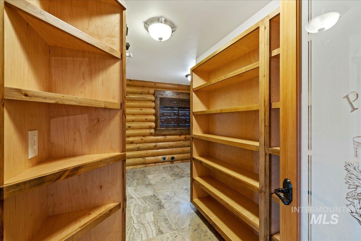 3277 Irma Ln, New Meadows, Idaho 83654-5075, 3 Bedrooms, 2 Bathrooms, Residential For Sale, Price $949,900, 98962342