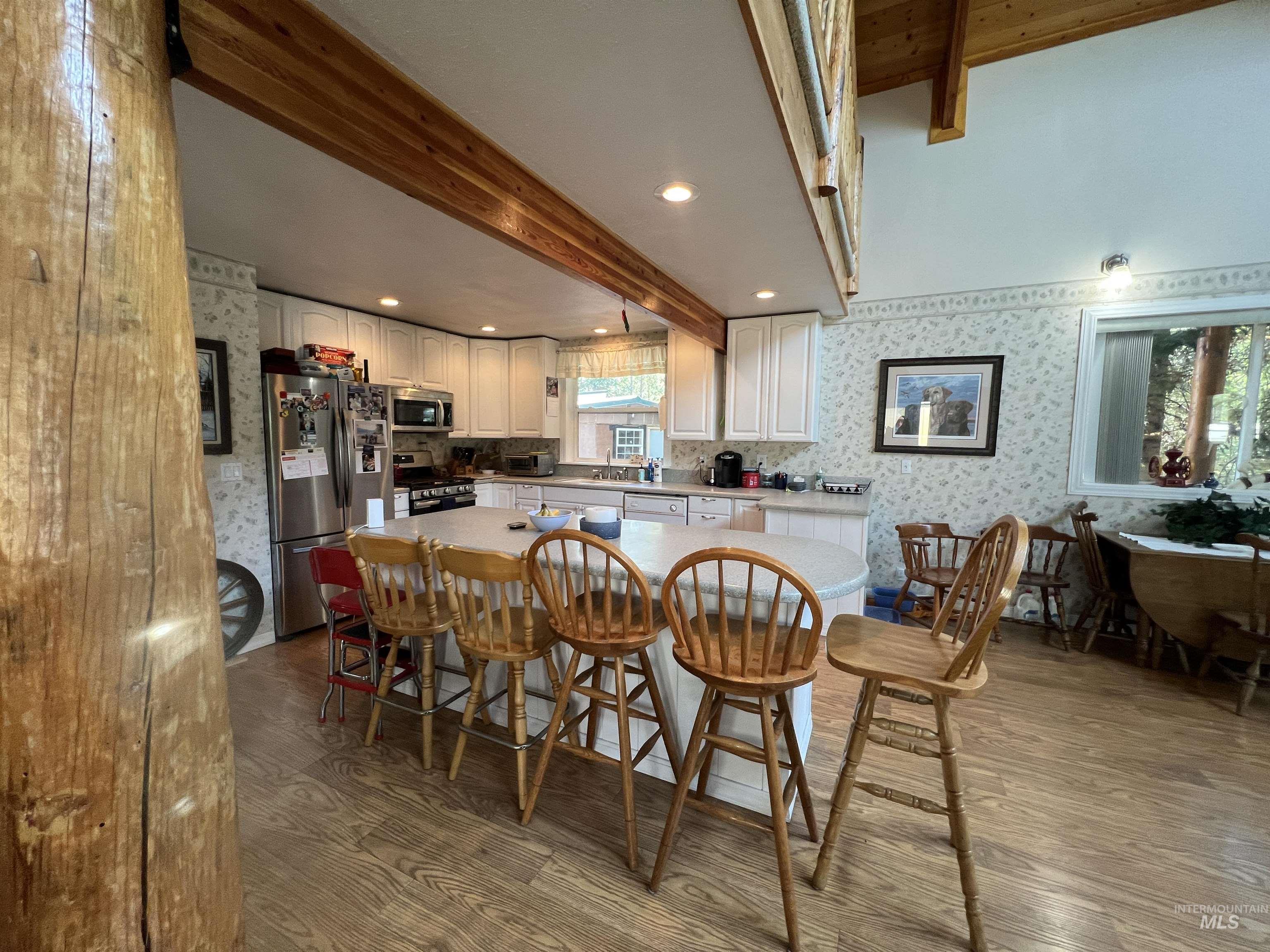 120 Forest Place, Donnelly, Idaho 83615, 3 Bedrooms, 4 Bathrooms, Residential For Sale, Price $920,000, 98962347