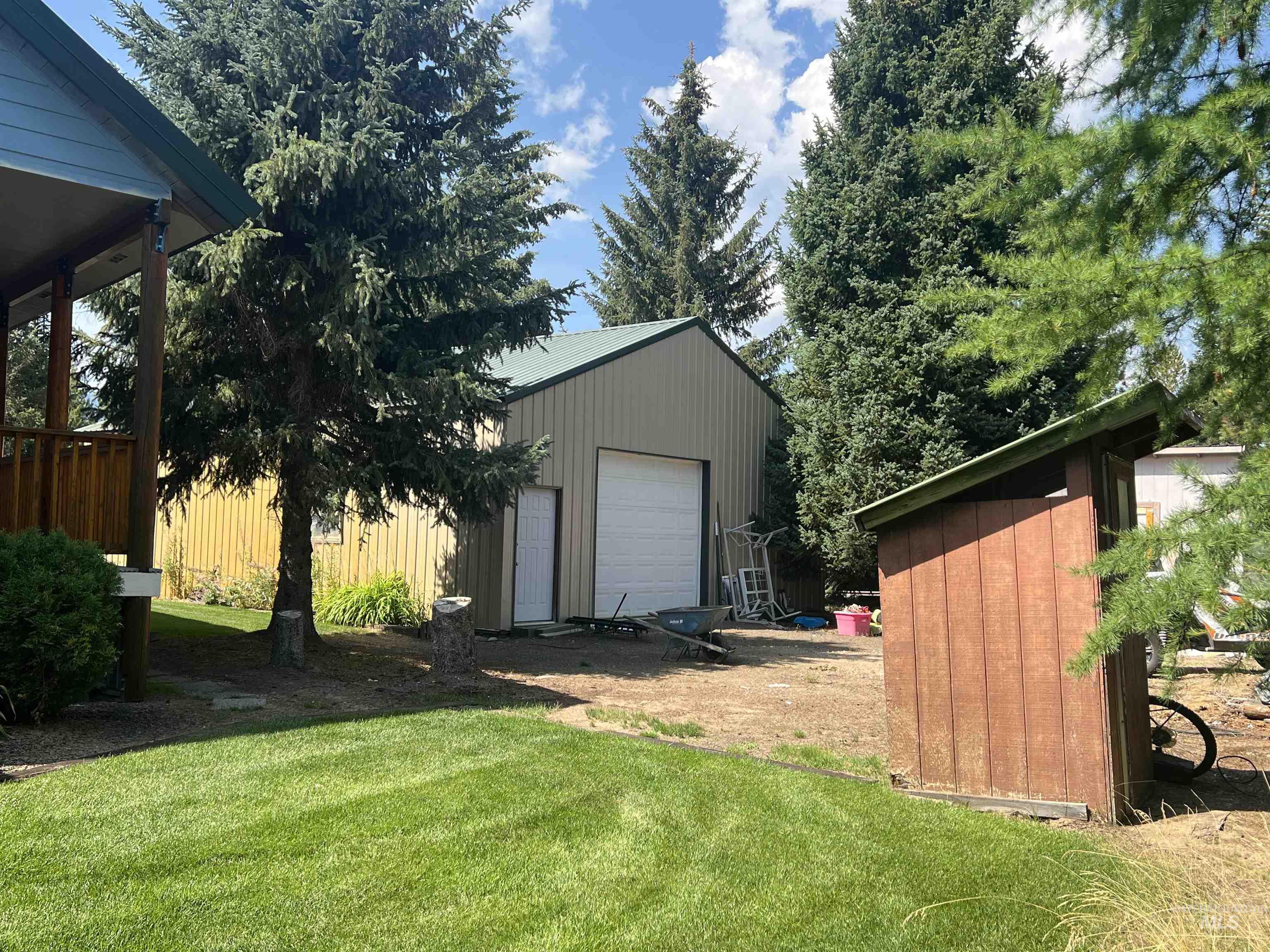 120 Forest Place, Donnelly, Idaho 83615, 3 Bedrooms, 4 Bathrooms, Residential For Sale, Price $920,000, 98962347