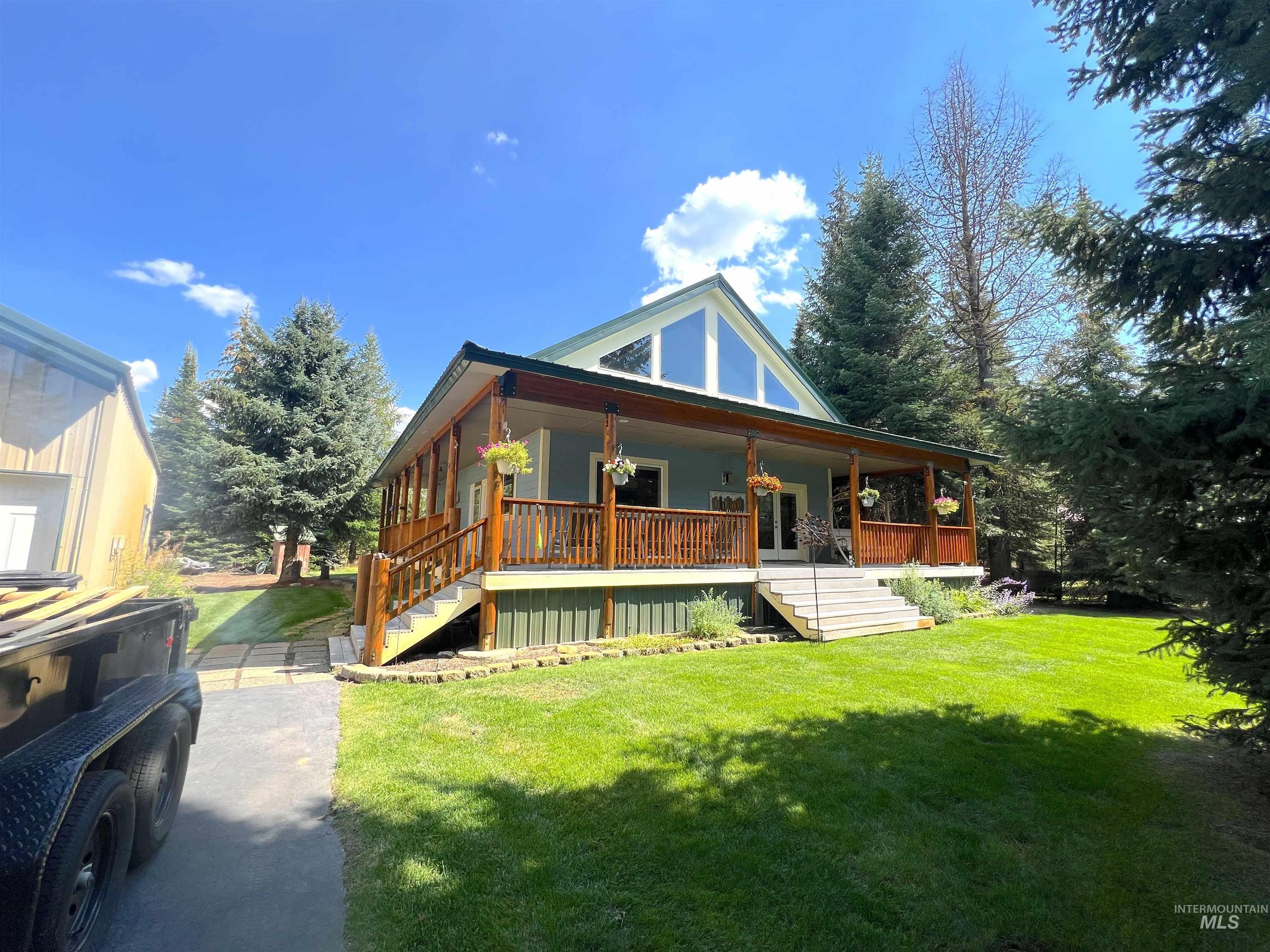 120 Forest Place, Donnelly, Idaho 83615, 3 Bedrooms, 4 Bathrooms, Residential For Sale, Price $920,000, 98962347