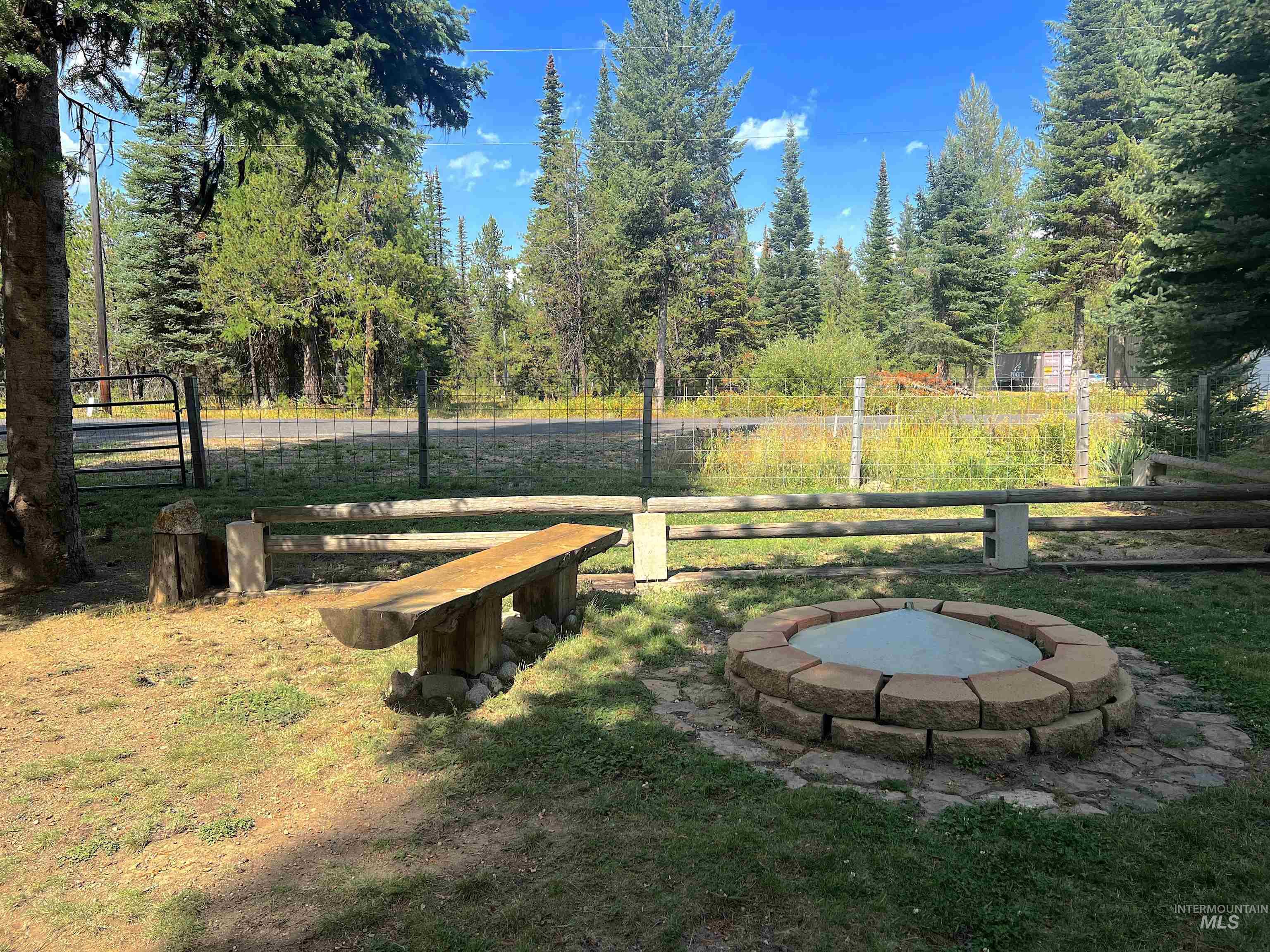 106 Forest Place, Donnelly, Idaho 83638, 3 Bedrooms, 3 Bathrooms, Residential For Sale, Price $599,900, 98962350