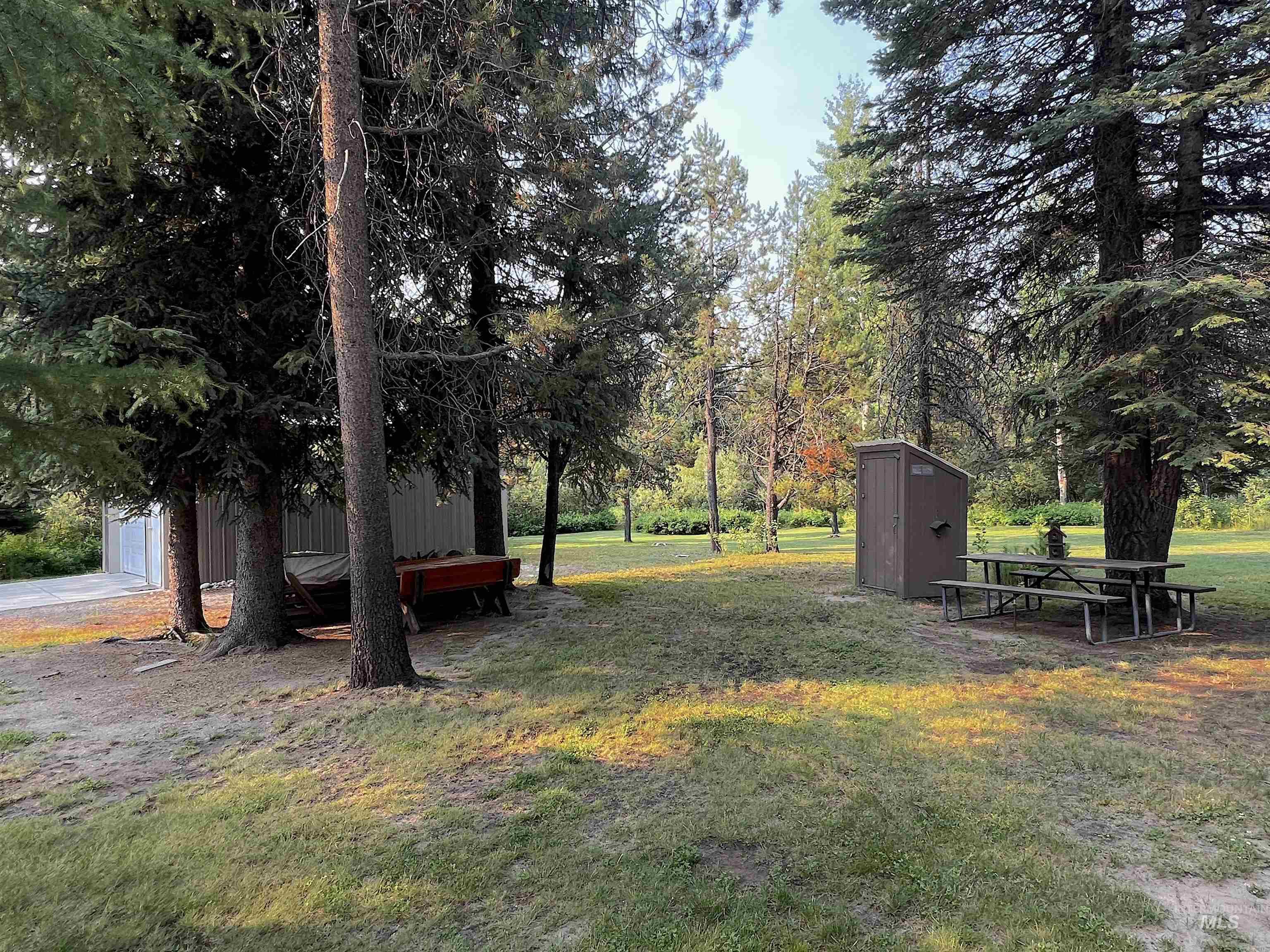 106 Forest Place, Donnelly, Idaho 83638, 3 Bedrooms, 3 Bathrooms, Residential For Sale, Price $599,900, 98962350