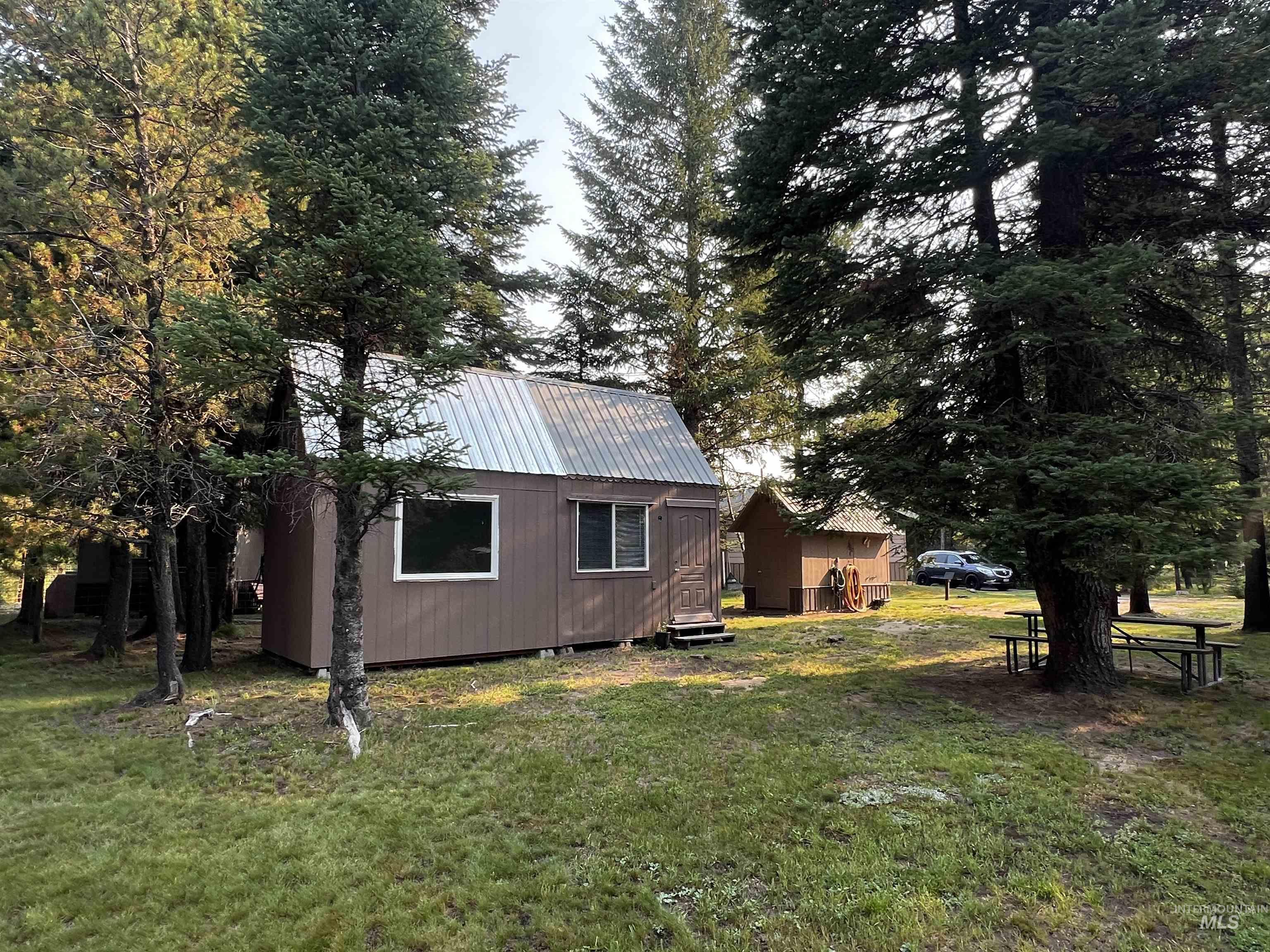 106 Forest Place, Donnelly, Idaho 83638, 3 Bedrooms, 3 Bathrooms, Residential For Sale, Price $599,900, 98962350