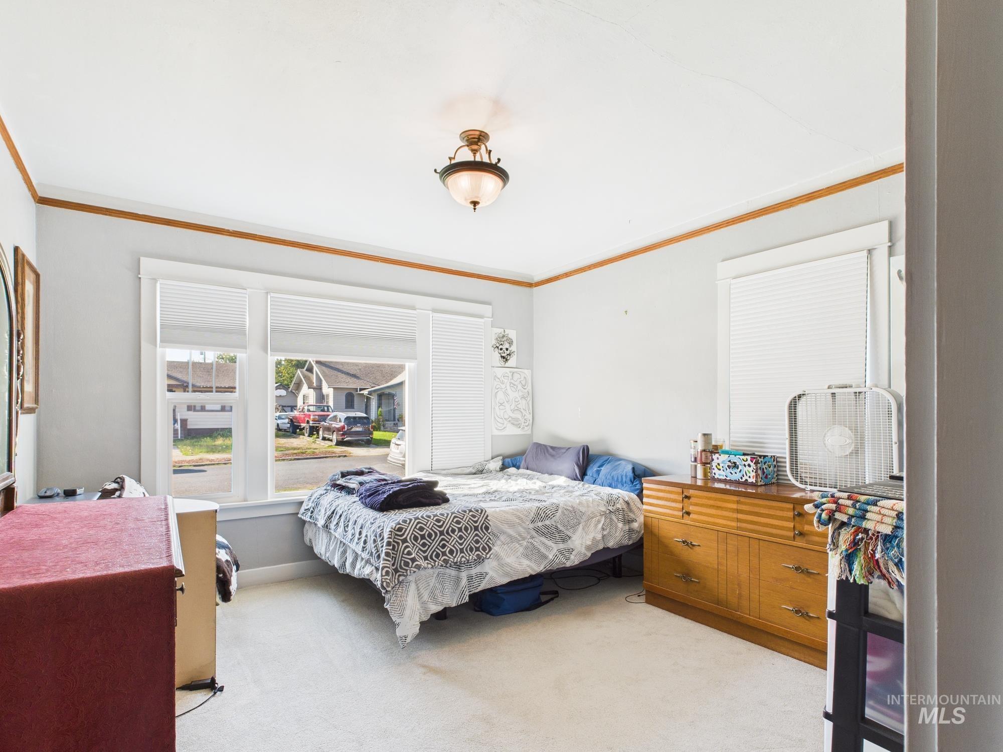 1217 12th Ave, Lewiston, Idaho 83501, 2 Bedrooms, 2 Bathrooms, Residential For Sale, Price $340,000, 98962372