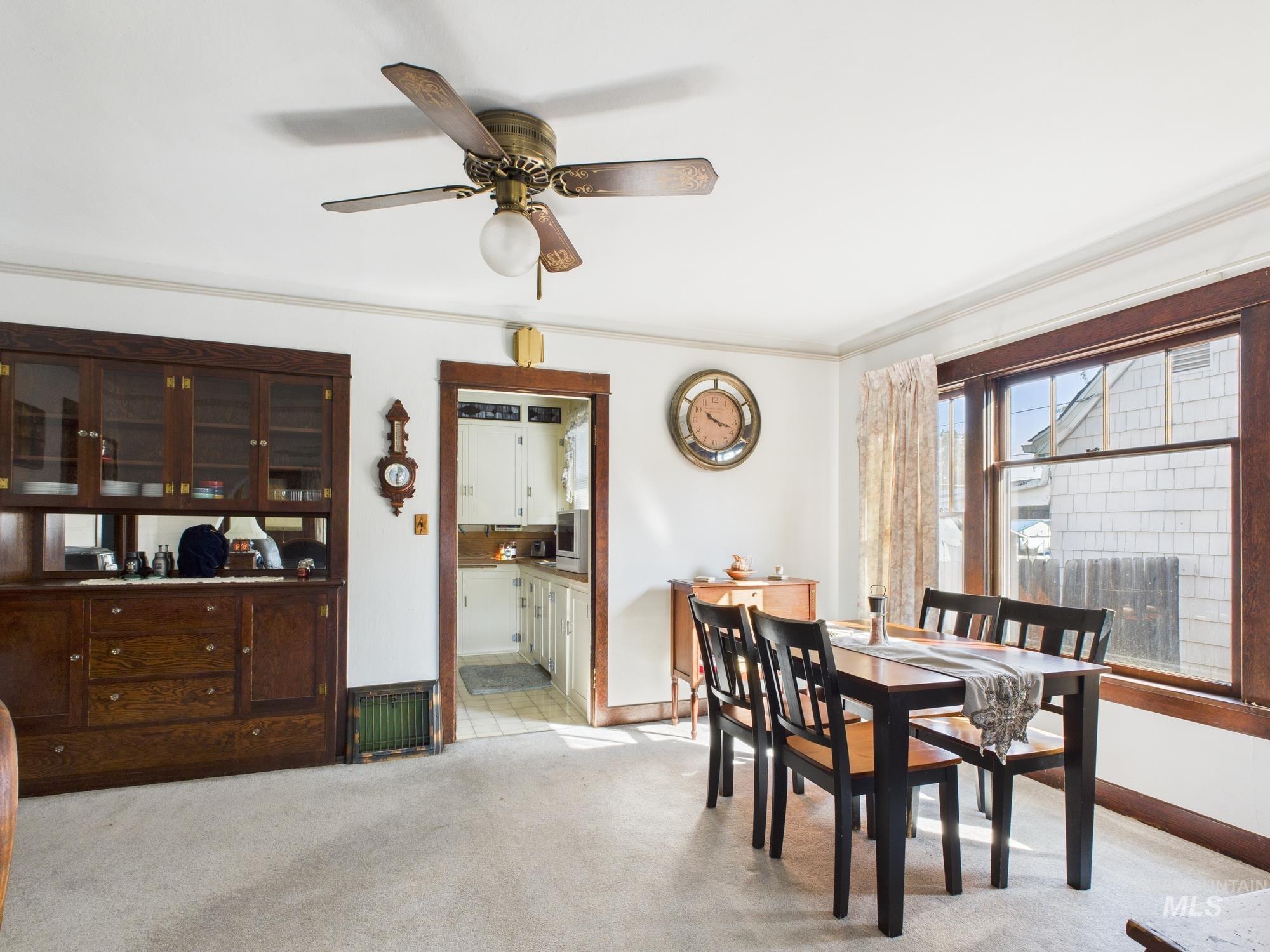 1217 12th Ave, Lewiston, Idaho 83501, 2 Bedrooms, 2 Bathrooms, Residential For Sale, Price $340,000, 98962372