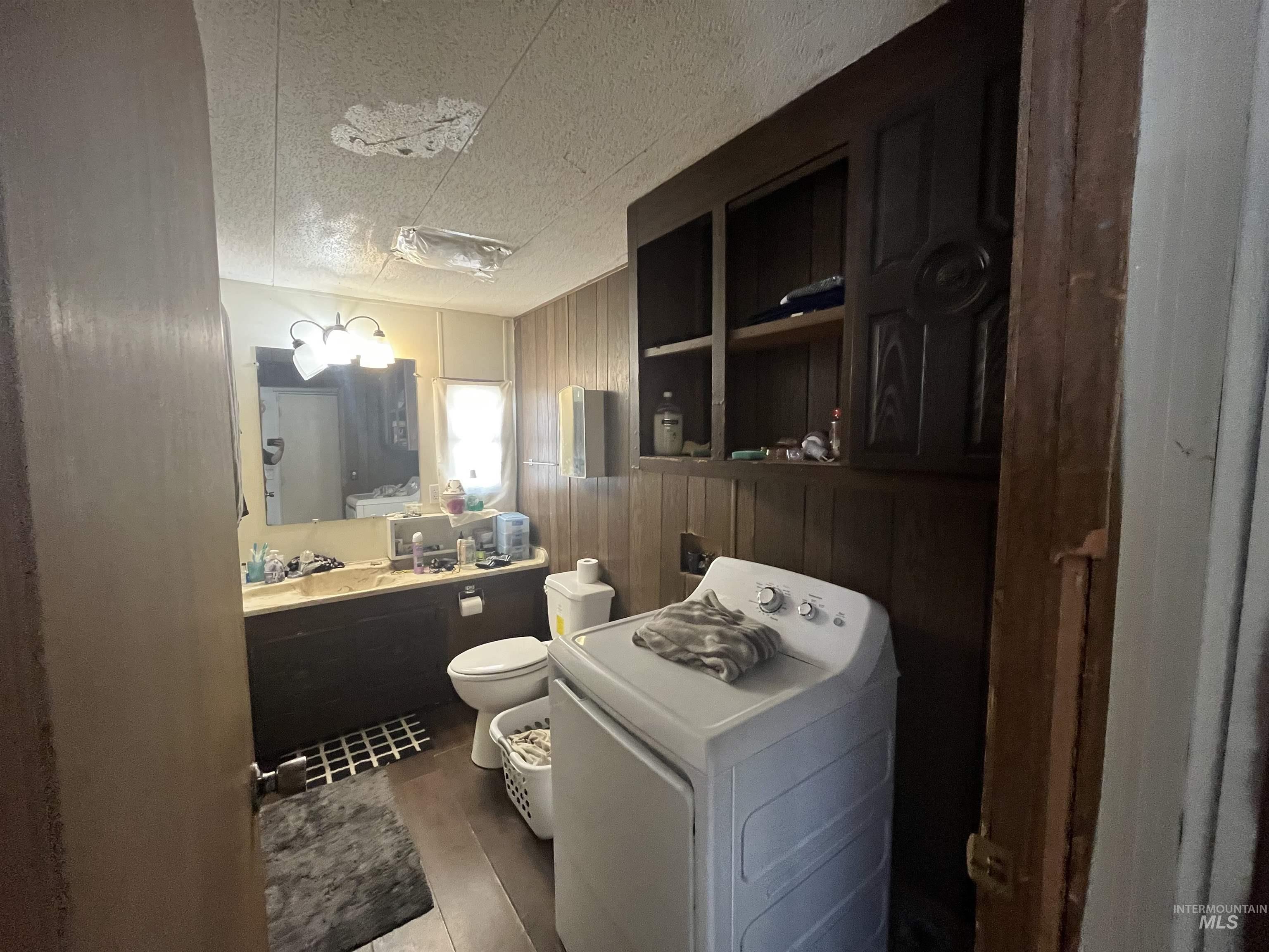 312 Clearwater Avenue, Stites, Idaho 83552, 2 Bedrooms, 1 Bathroom, Residential For Sale, Price $192,500, 98962384
