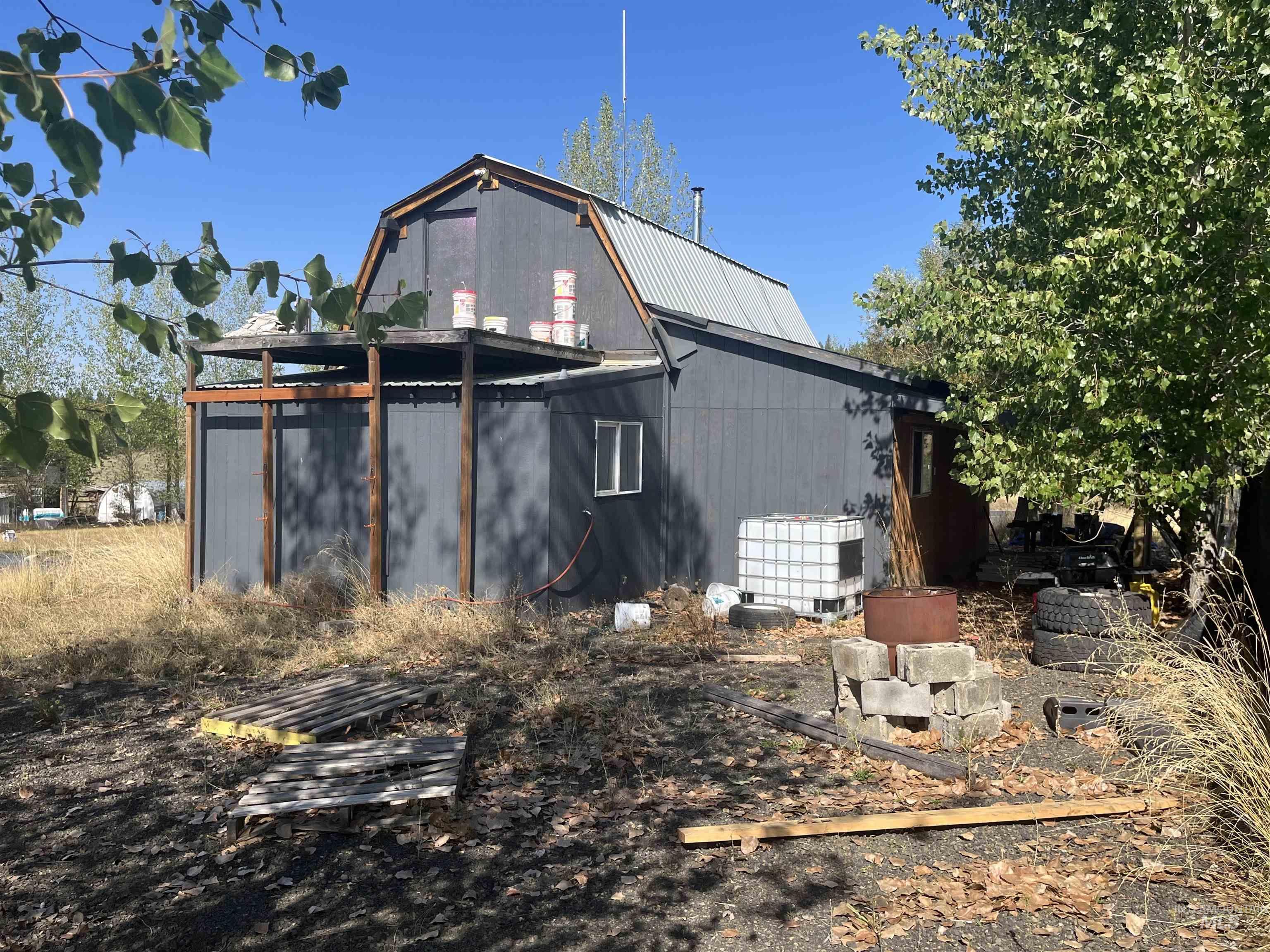 2009 Woodland Road, Kamiah, Idaho 83536, 1 Bedroom, 1 Bathroom, Residential For Sale, Price $159,000, 98962385