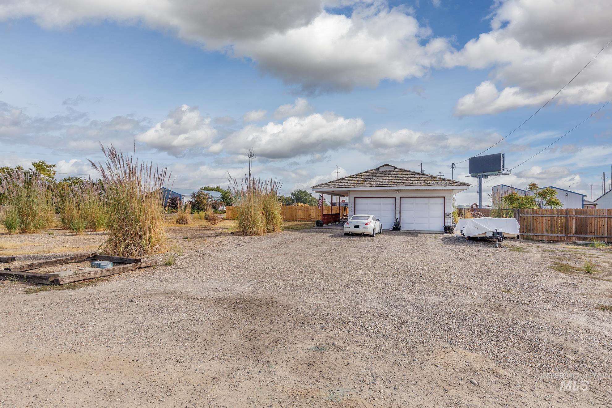 1534 NE 10th Ave., Payette, Idaho 83661, 2 Bedrooms, 7 Rooms, Business/Commercial For Sale, Price $369,000, 98962394
