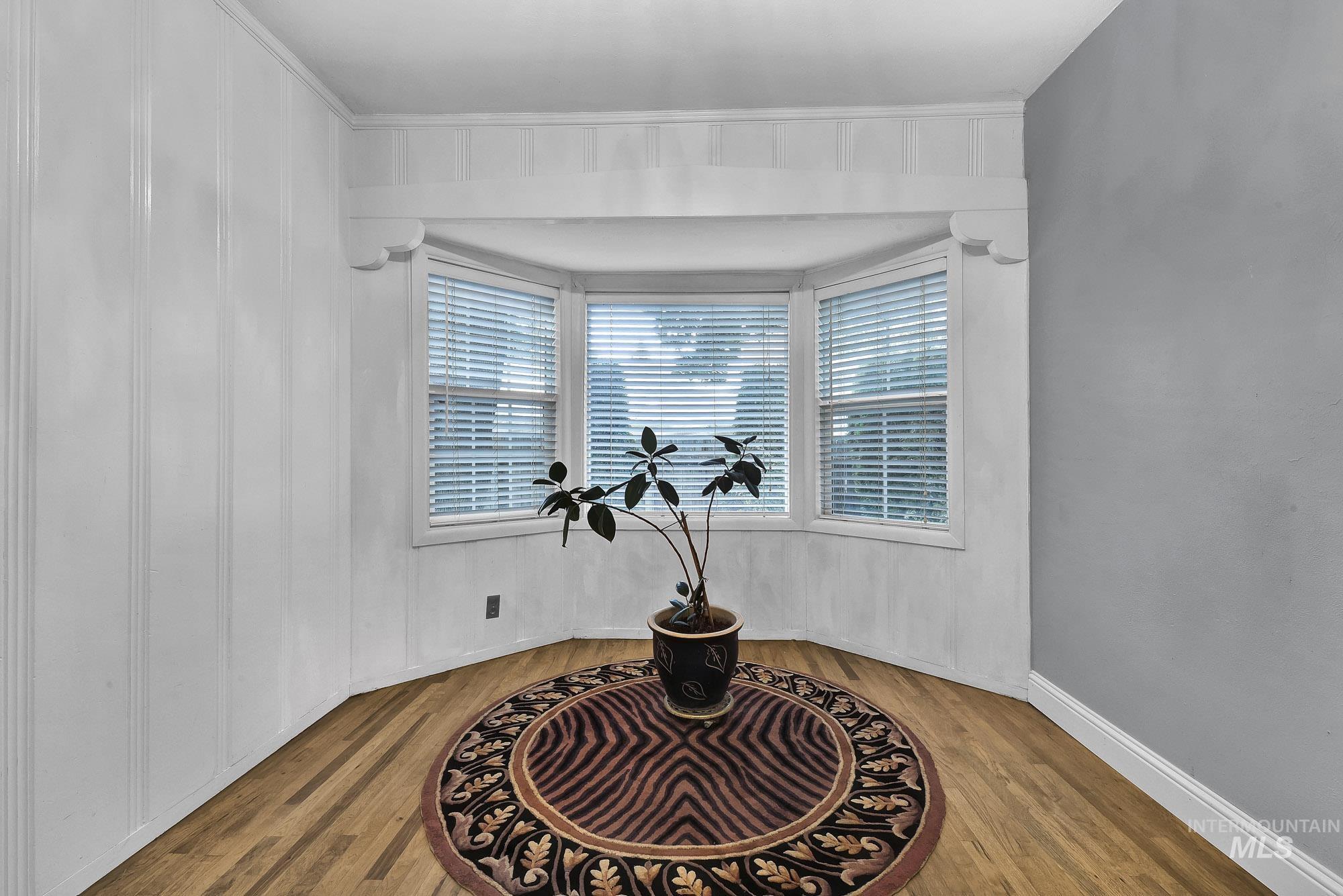 Detailed view of wood finished floors - extra bedroom
