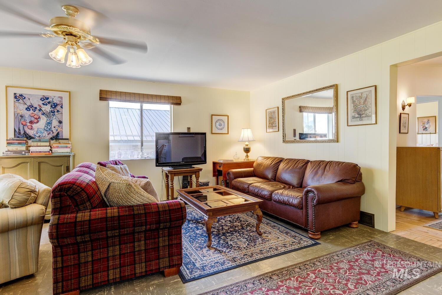 160 N 2nd Street, Cambridge, Idaho 83610, 4 Bedrooms, 1 Bathroom, Residential For Sale, Price $325,000, 98962398