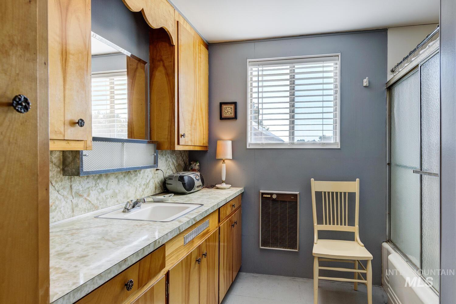 160 N 2nd Street, Cambridge, Idaho 83610, 4 Bedrooms, 1 Bathroom, Residential For Sale, Price $325,000, 98962398