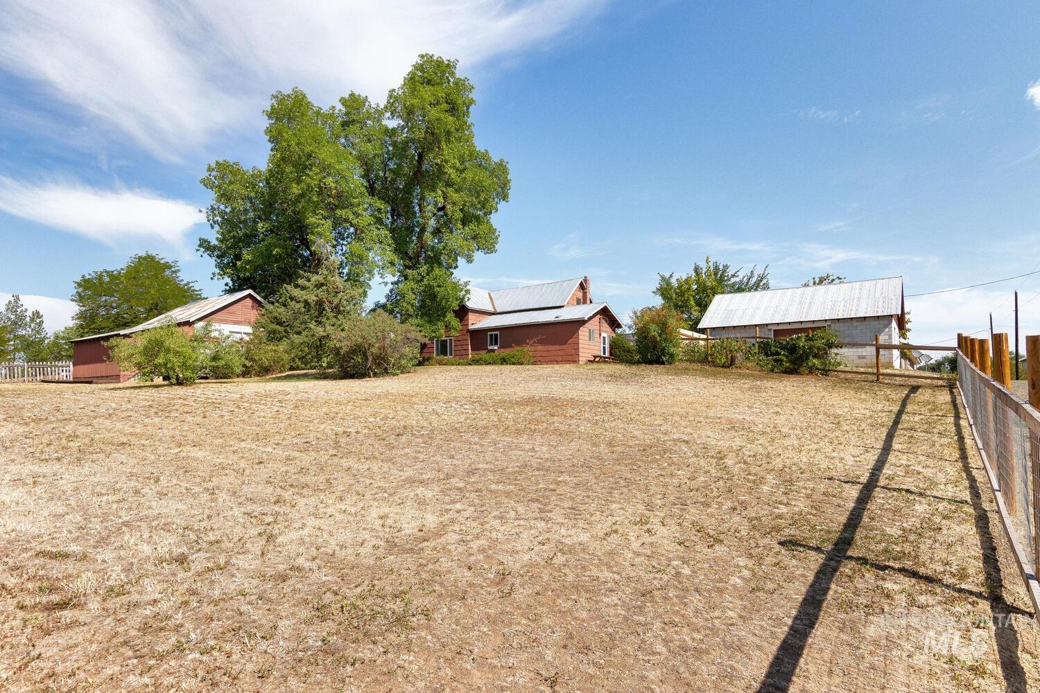 160 N 2nd Street, Cambridge, Idaho 83610, 4 Bedrooms, 1 Bathroom, Residential For Sale, Price $325,000, 98962398
