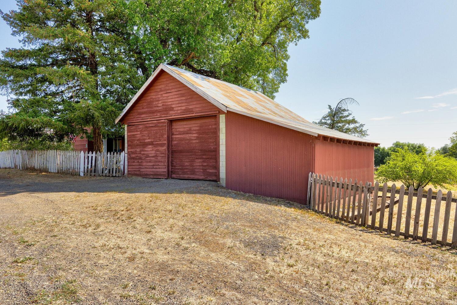 160 N 2nd Street, Cambridge, Idaho 83610, 4 Bedrooms, 1 Bathroom, Residential For Sale, Price $325,000, 98962398