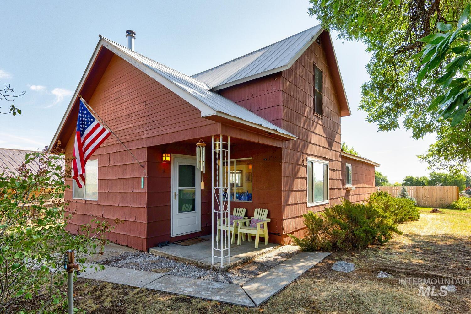160 N 2nd Street, Cambridge, Idaho 83610, 4 Bedrooms, 1 Bathroom, Residential For Sale, Price $325,000, 98962398