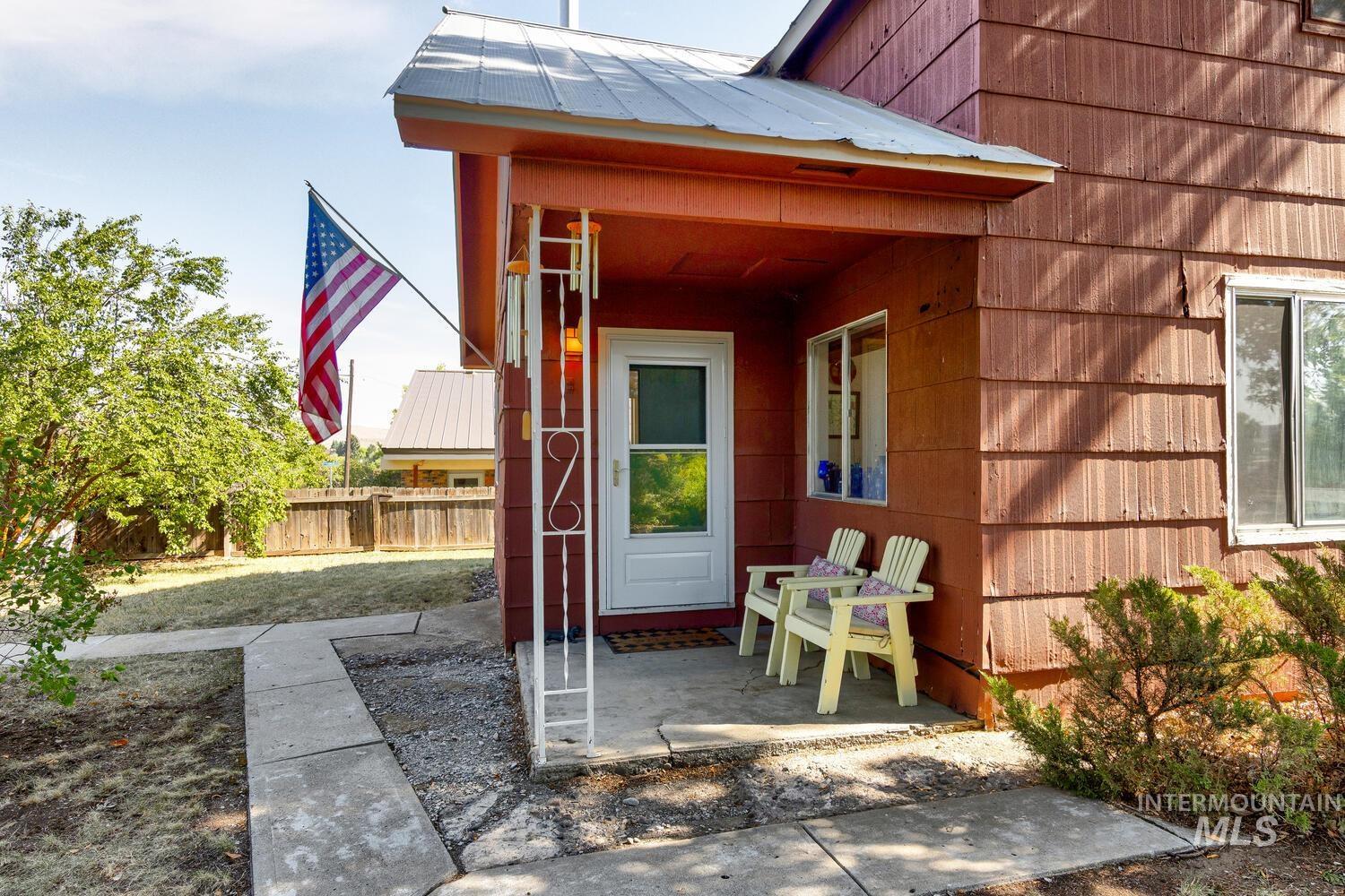 160 N 2nd Street, Cambridge, Idaho 83610, 4 Bedrooms, 1 Bathroom, Residential For Sale, Price $325,000, 98962398