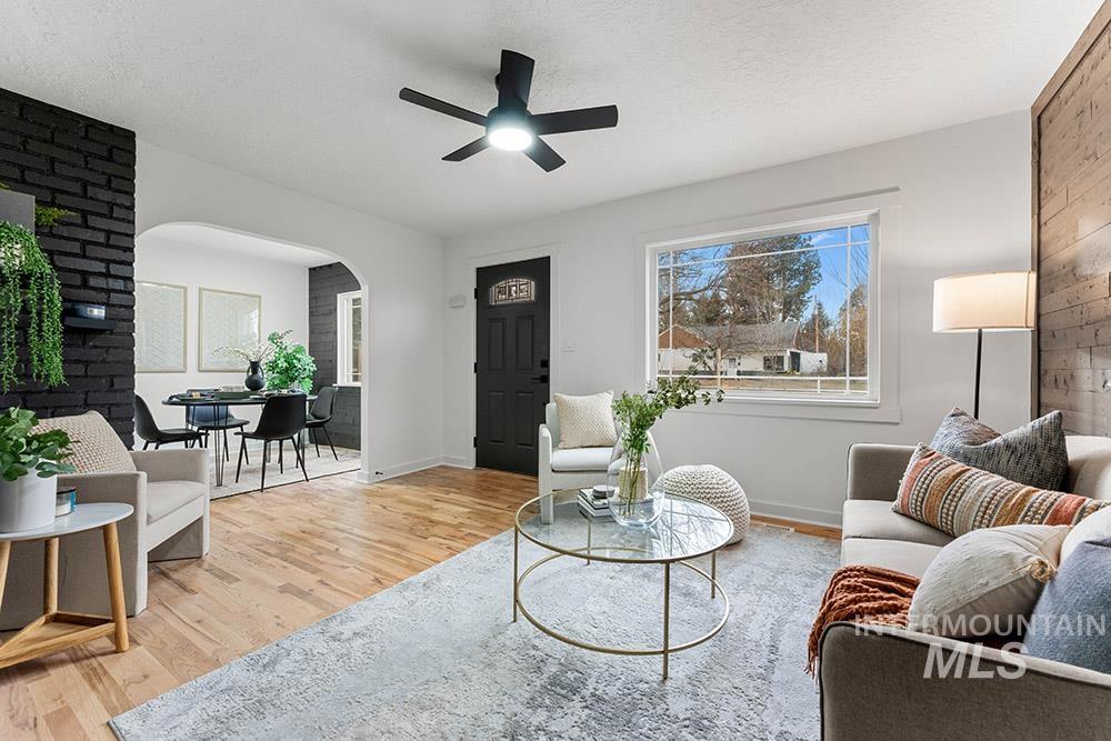 2022 S Latah St, Boise, Idaho 83705, 3 Bedrooms, 2 Bathrooms, Residential For Sale, Price $457,400, 98962446