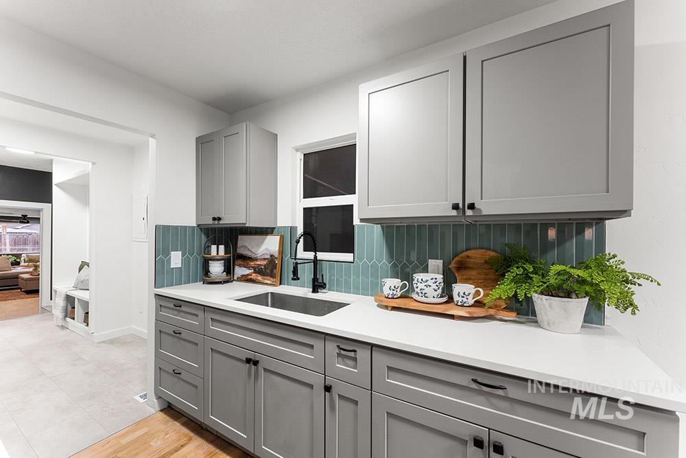 2022 S Latah St, Boise, Idaho 83705, 3 Bedrooms, 2 Bathrooms, Residential For Sale, Price $457,400, 98962446