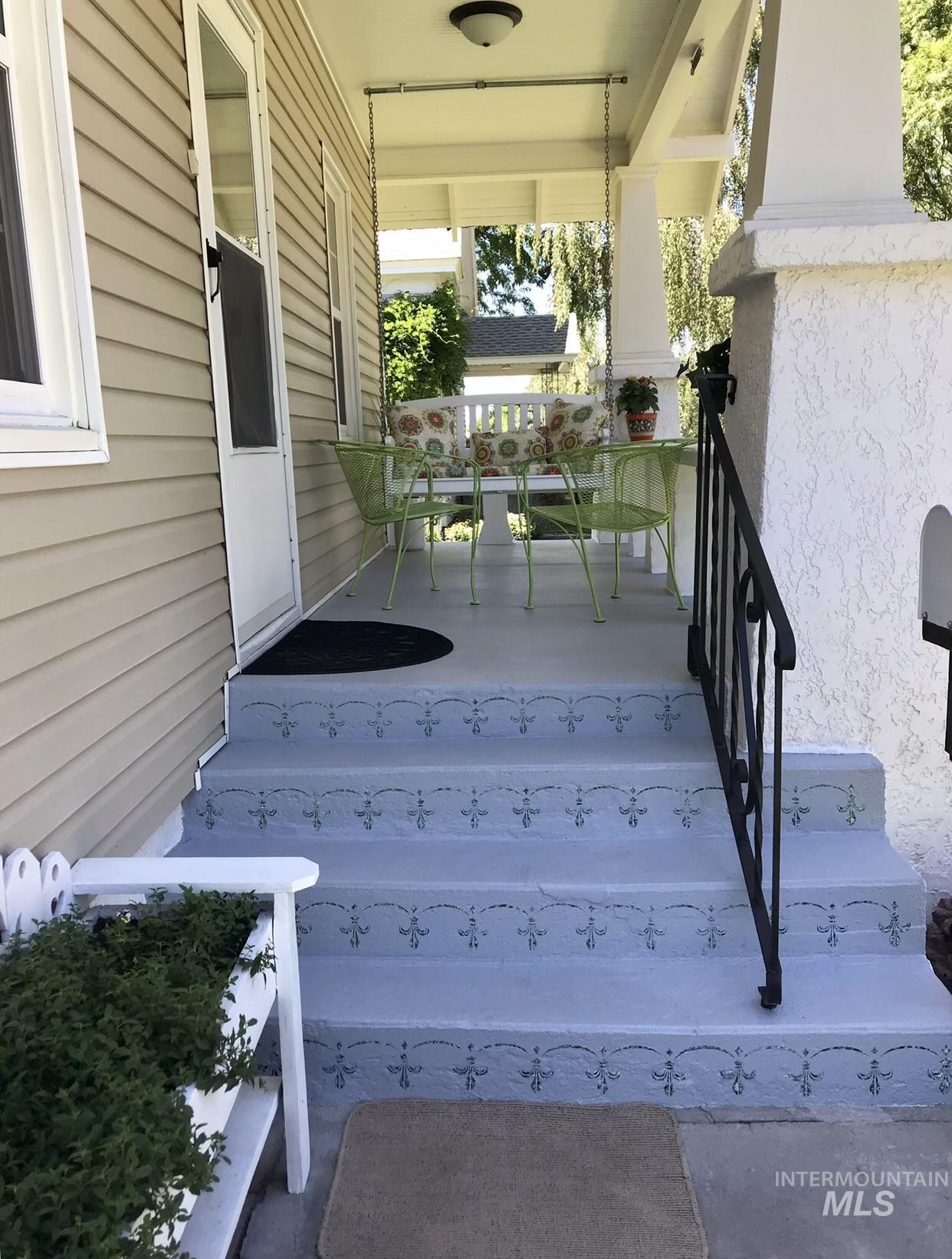 225 8th Ave North, Buhl, Idaho 83316, 3 Bedrooms, 1 Bathroom, Residential For Sale, Price $282,000, 98962448